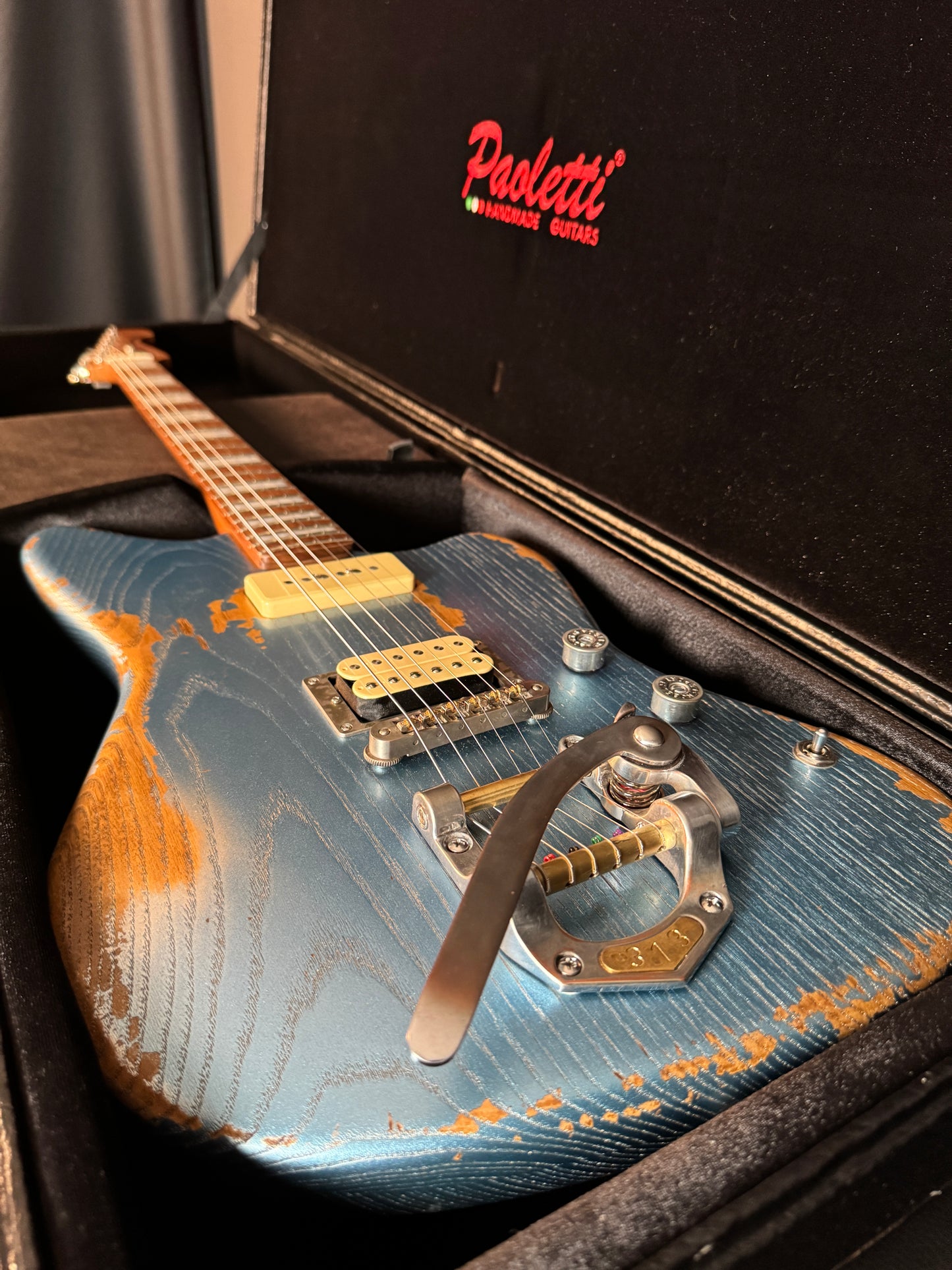 Paoletti 112 Semi-Hollow (Lounge Series) – No F-Hole (Custom)