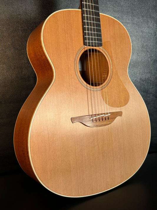 Lowden 0-22 Original Series Same As Played & Reviewed by J.P. Cormier (PRE-OWNED)