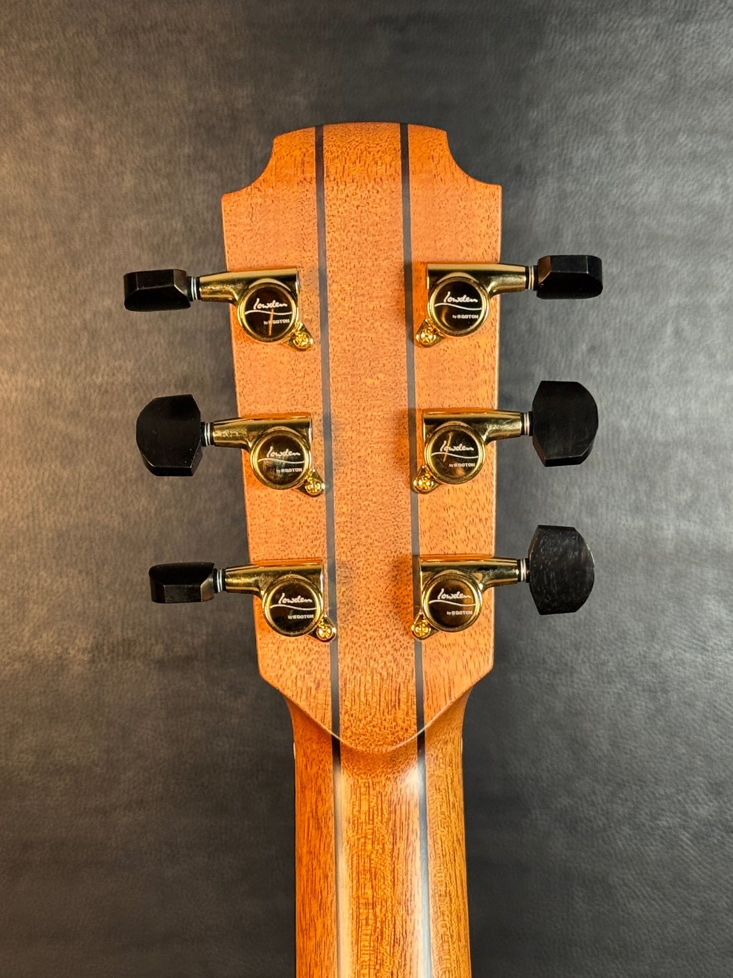Lowden 0-22 Original Series Same As Played & Reviewed by J.P. Cormier (PRE-OWNED)