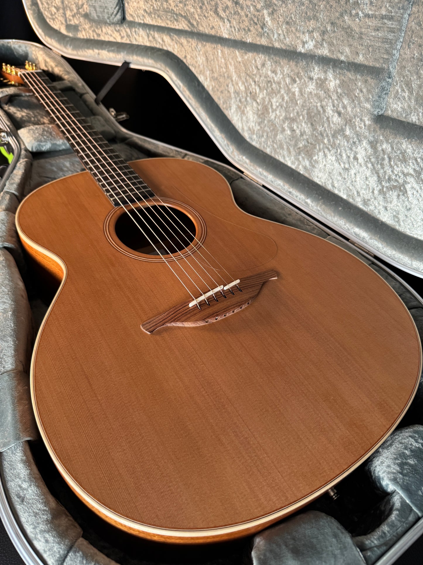 Lowden 0-22 Original Series Same As Played & Reviewed by J.P. Cormier (PRE-OWNED)