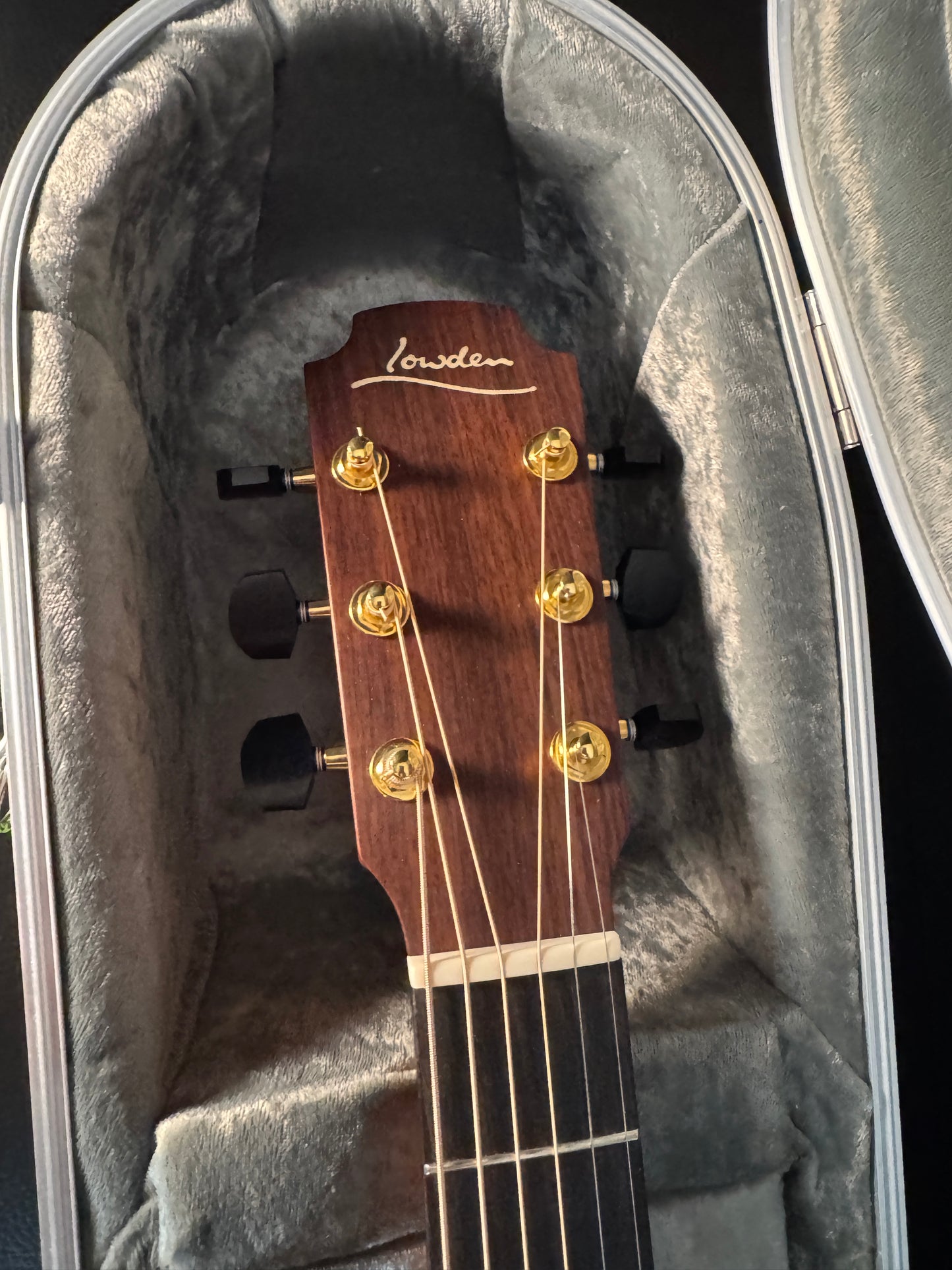 Lowden 0-22 Original Series Same As Played & Reviewed by J.P. Cormier (PRE-OWNED)