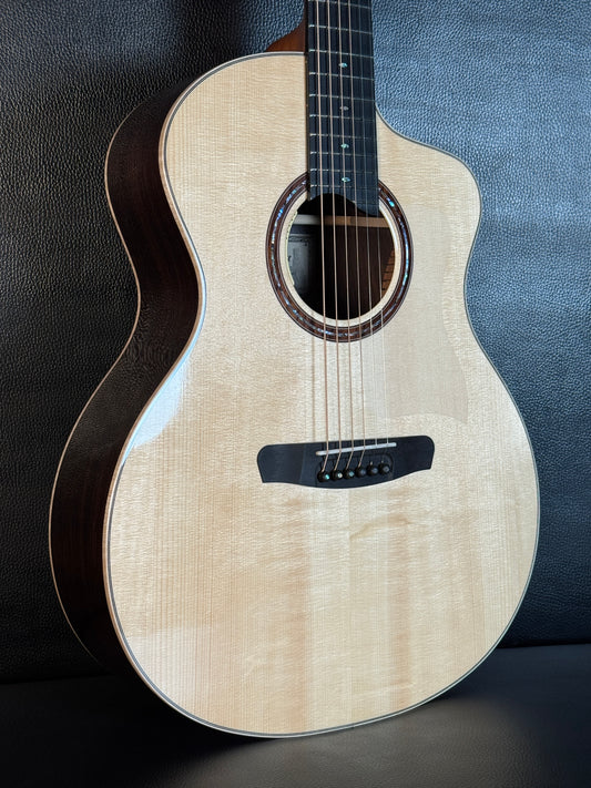 Dowina Rosewood Deluxe GACE - DS  J.P Cormier reviewed ( PRE-OWNED)