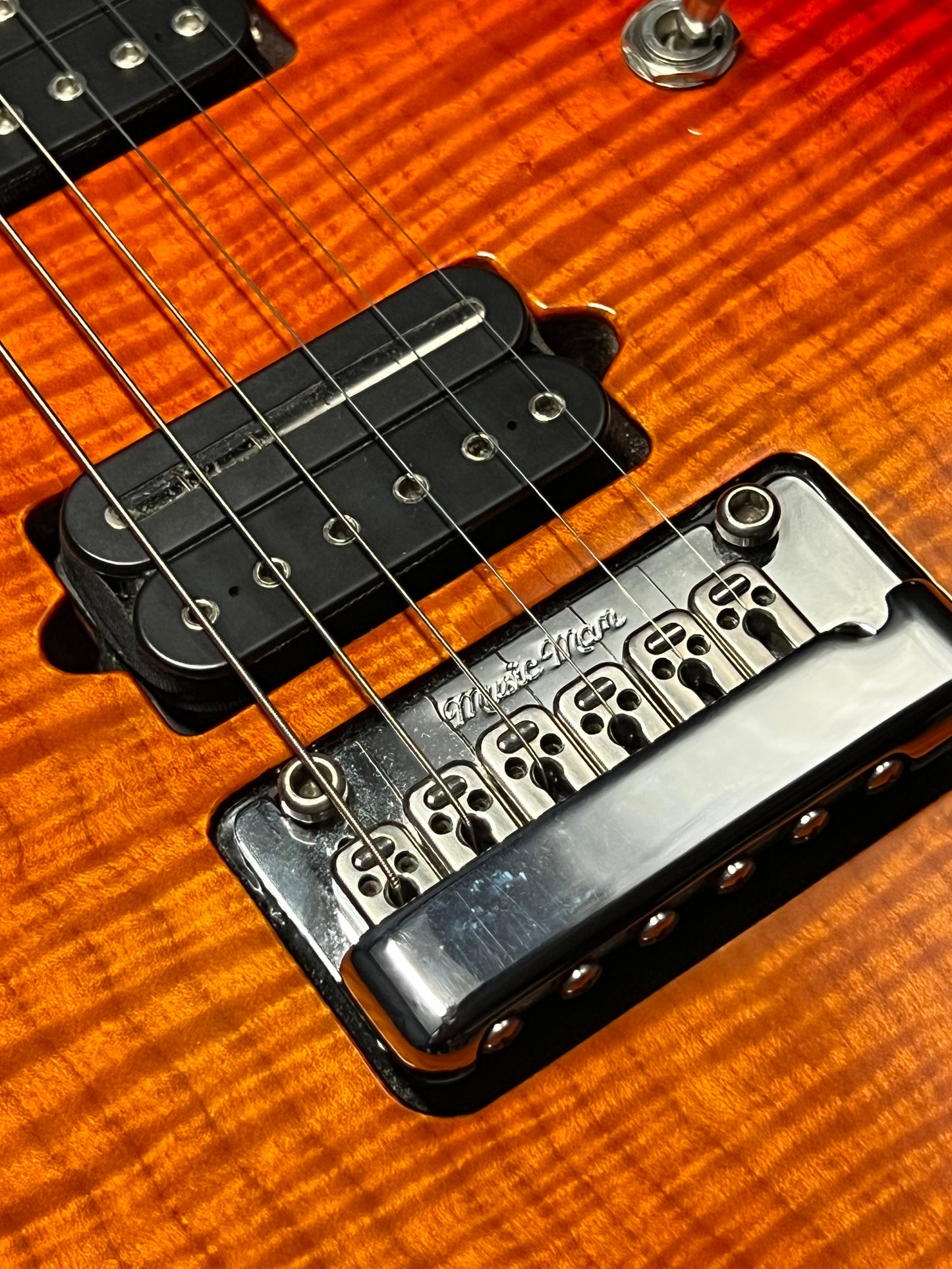 Music Man John Petrucci JP6 Piezo Family Reserve 2013 (PRE-OWNED)