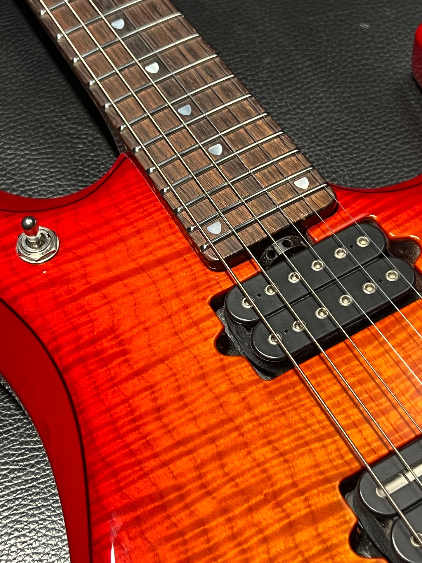 Music Man John Petrucci JP6 Piezo Family Reserve 2013 (PRE-OWNED)