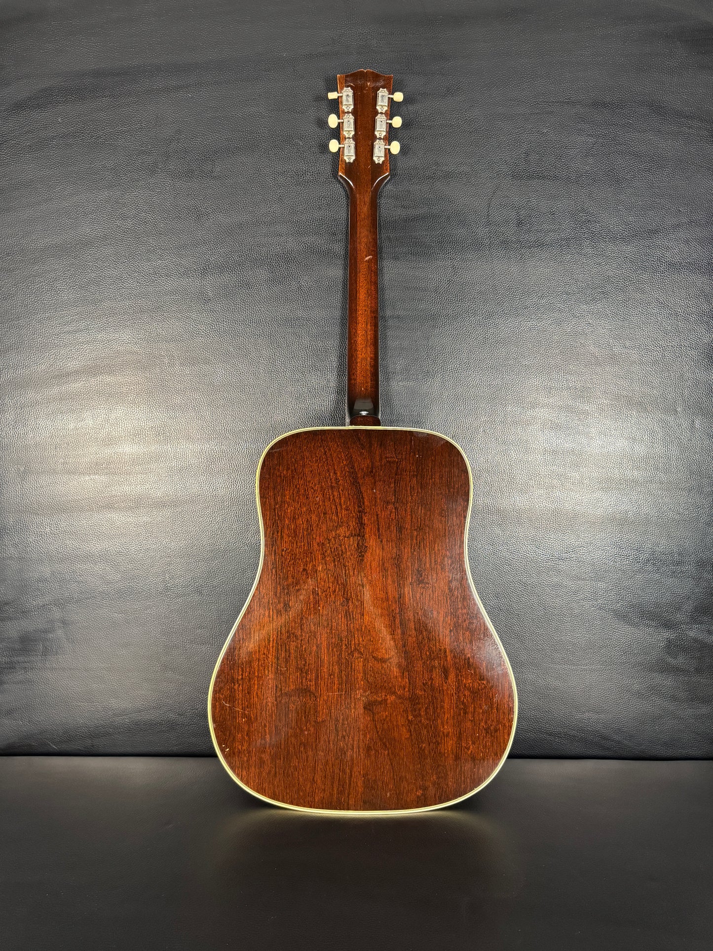 Gibson (1967) Southern Jumbo #897114 (PRE-OWNED)