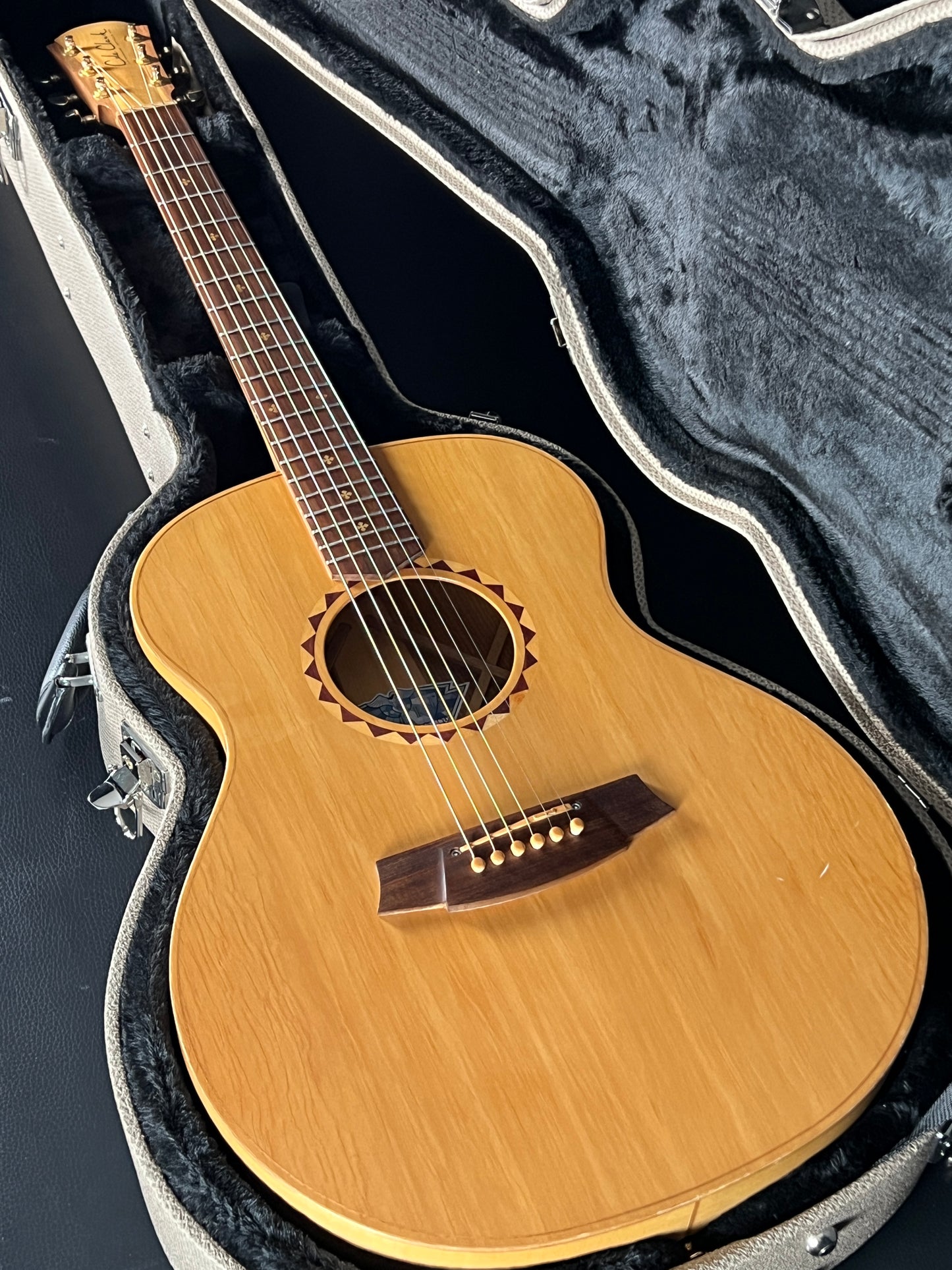 2017 Cole Clark AN2E-HSBB-LTD Angel Limited Edition (PRE-OWNED)