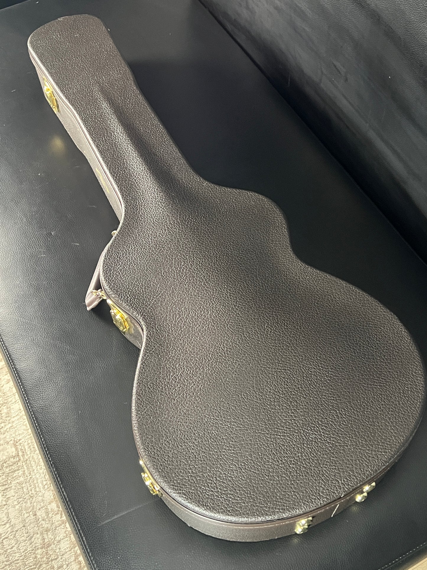 Taylor Custom GC Quilted Maple & Engelmann Spruce 2014 (PRE-OWNED)