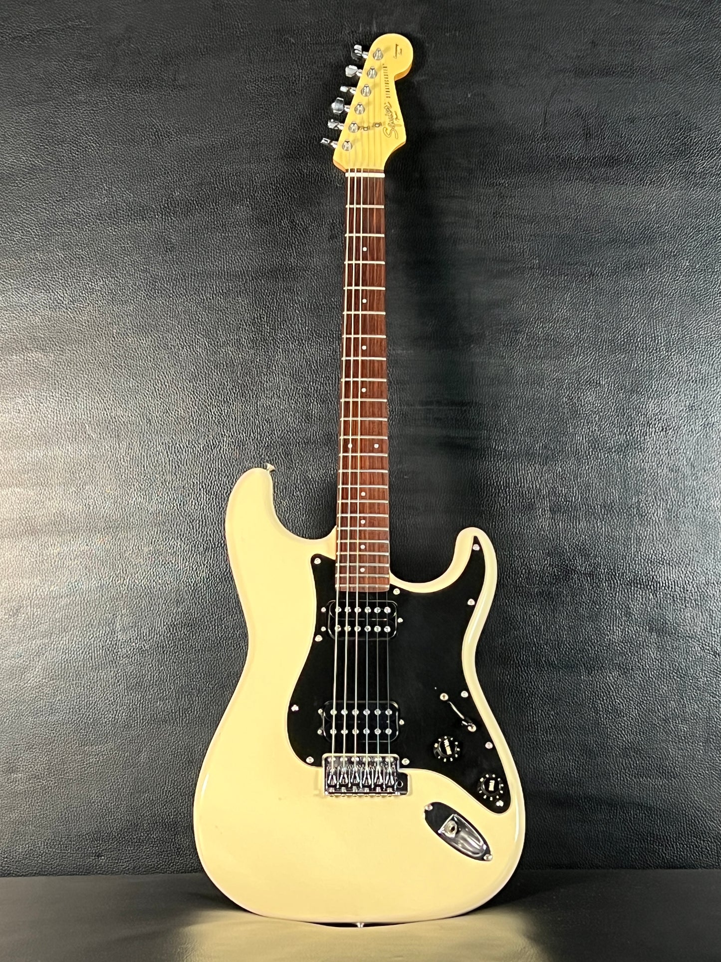 Fender Squire MIJ Contemporary Series ST Stratocaster HH 1983 - 1984 (PRE-OWNED)