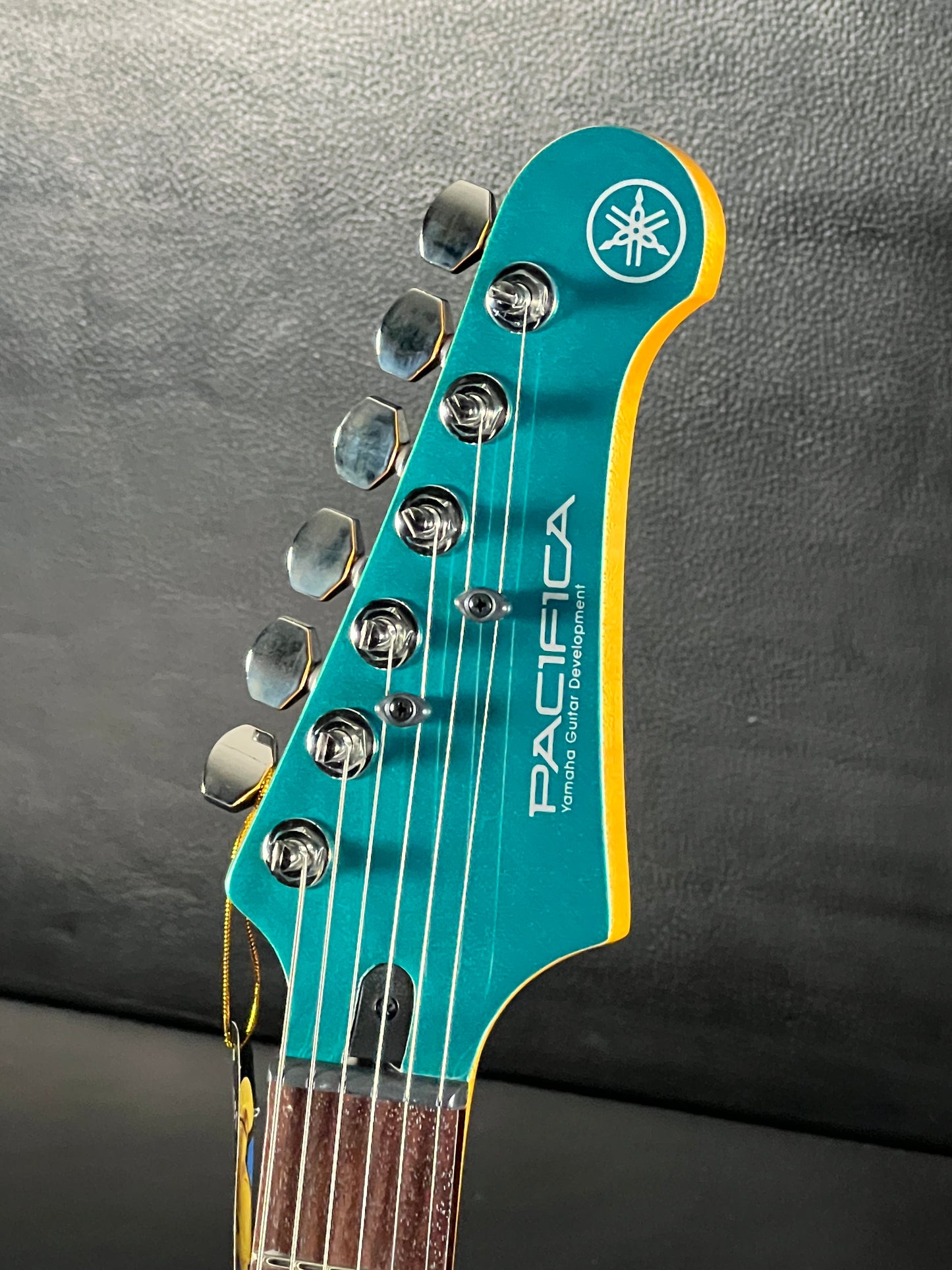 Yamaha PAC612VIIX Pacifica Teal Green Metallic