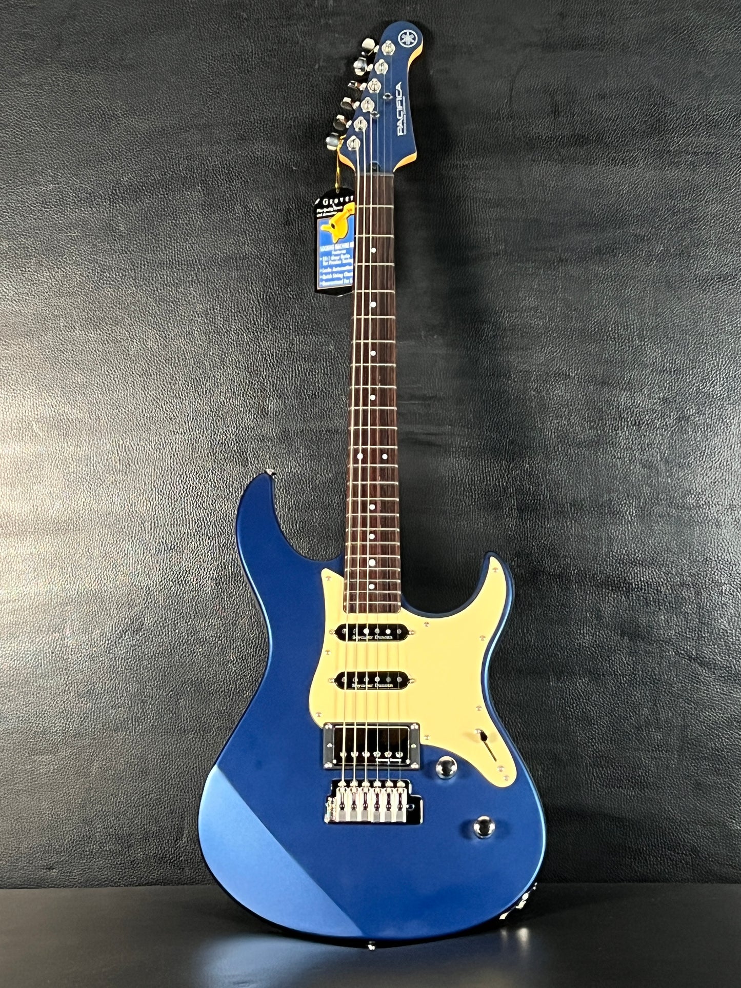 Yamaha PAC612VIIX Pacifica Matte Silk Blue