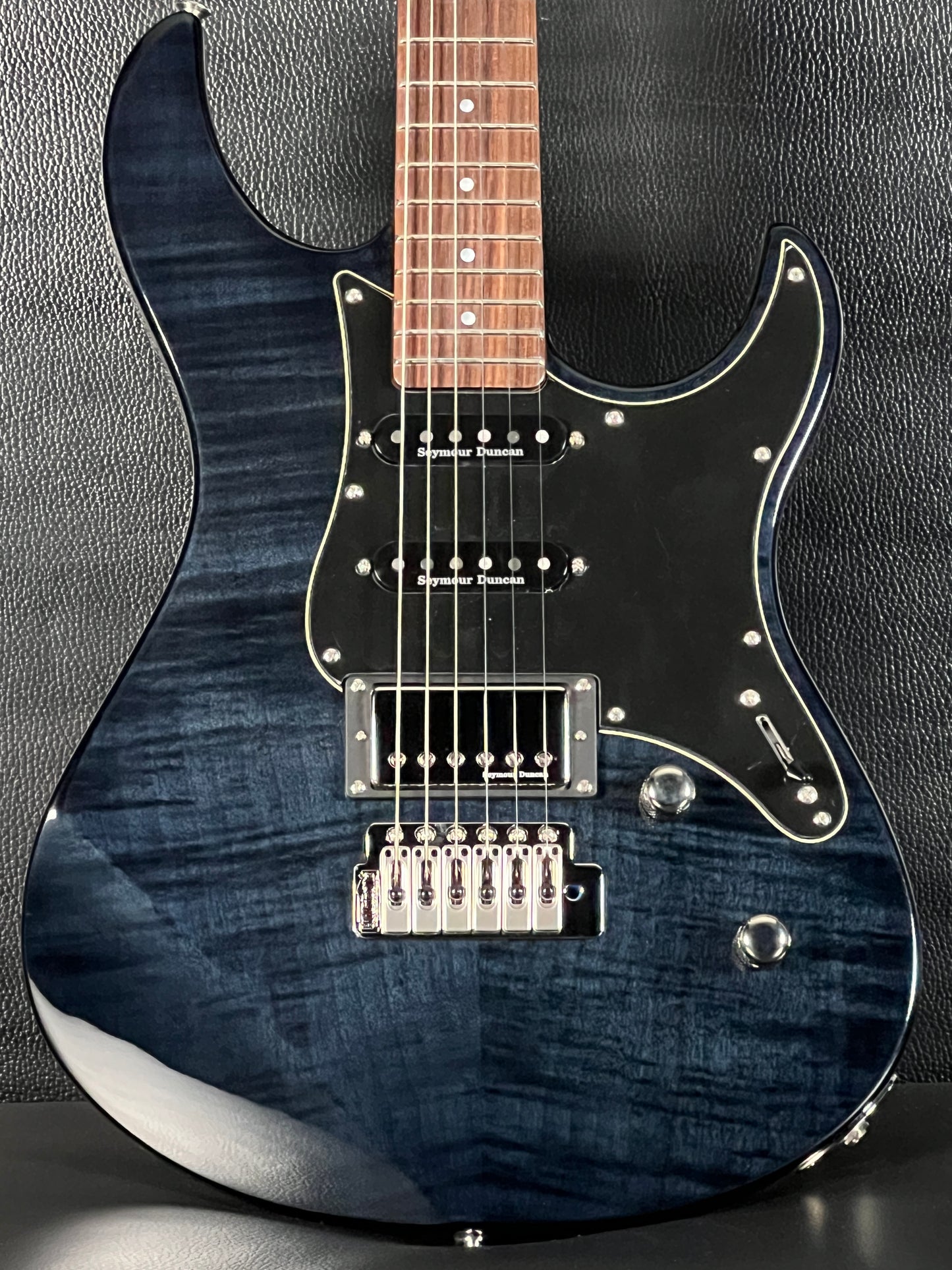 Yamaha Pacifica PAC612VIIFM Translucent Black