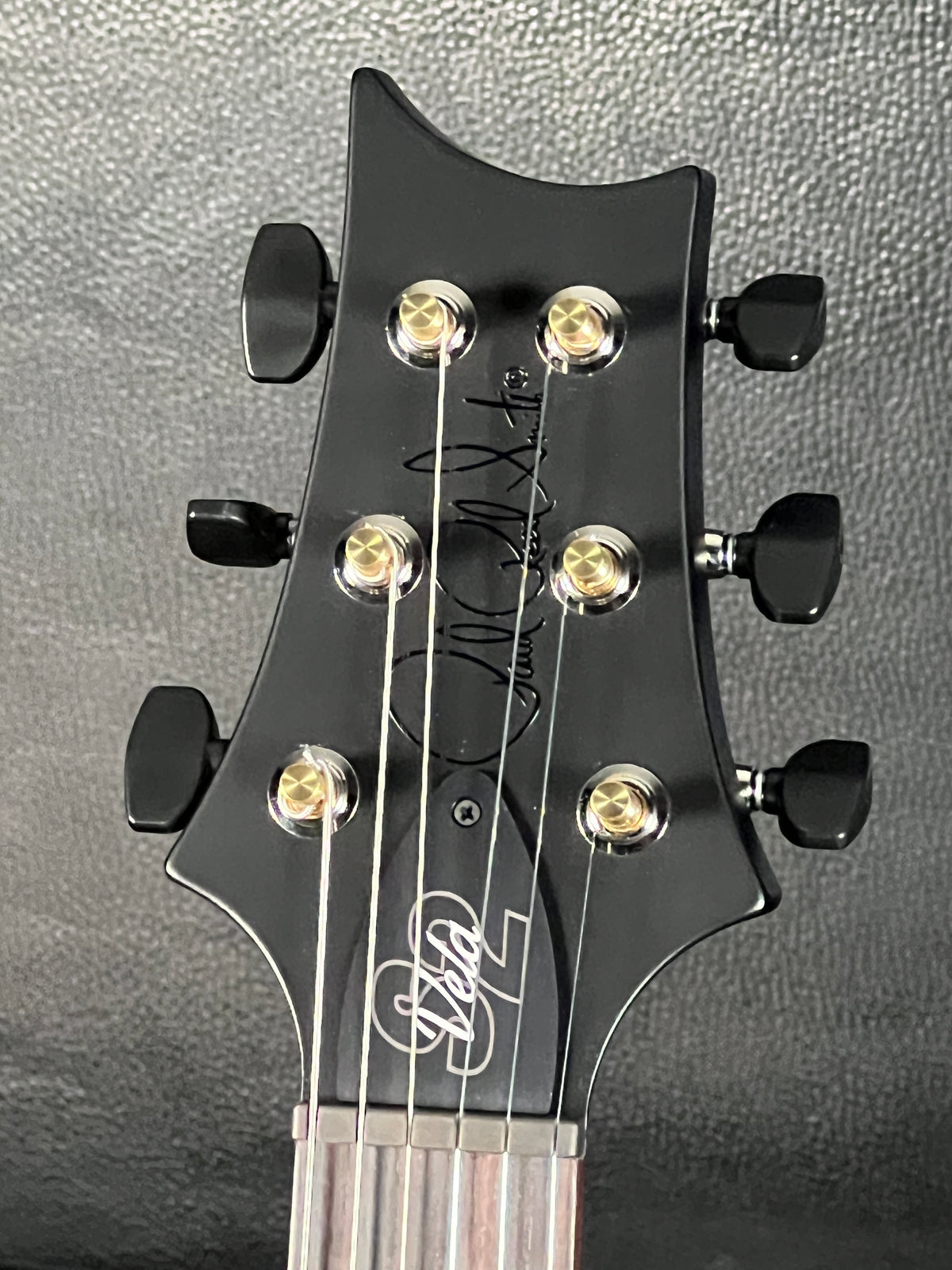 PRS S2 Vela Limited Edition Black Limba Natural Smokeburst
