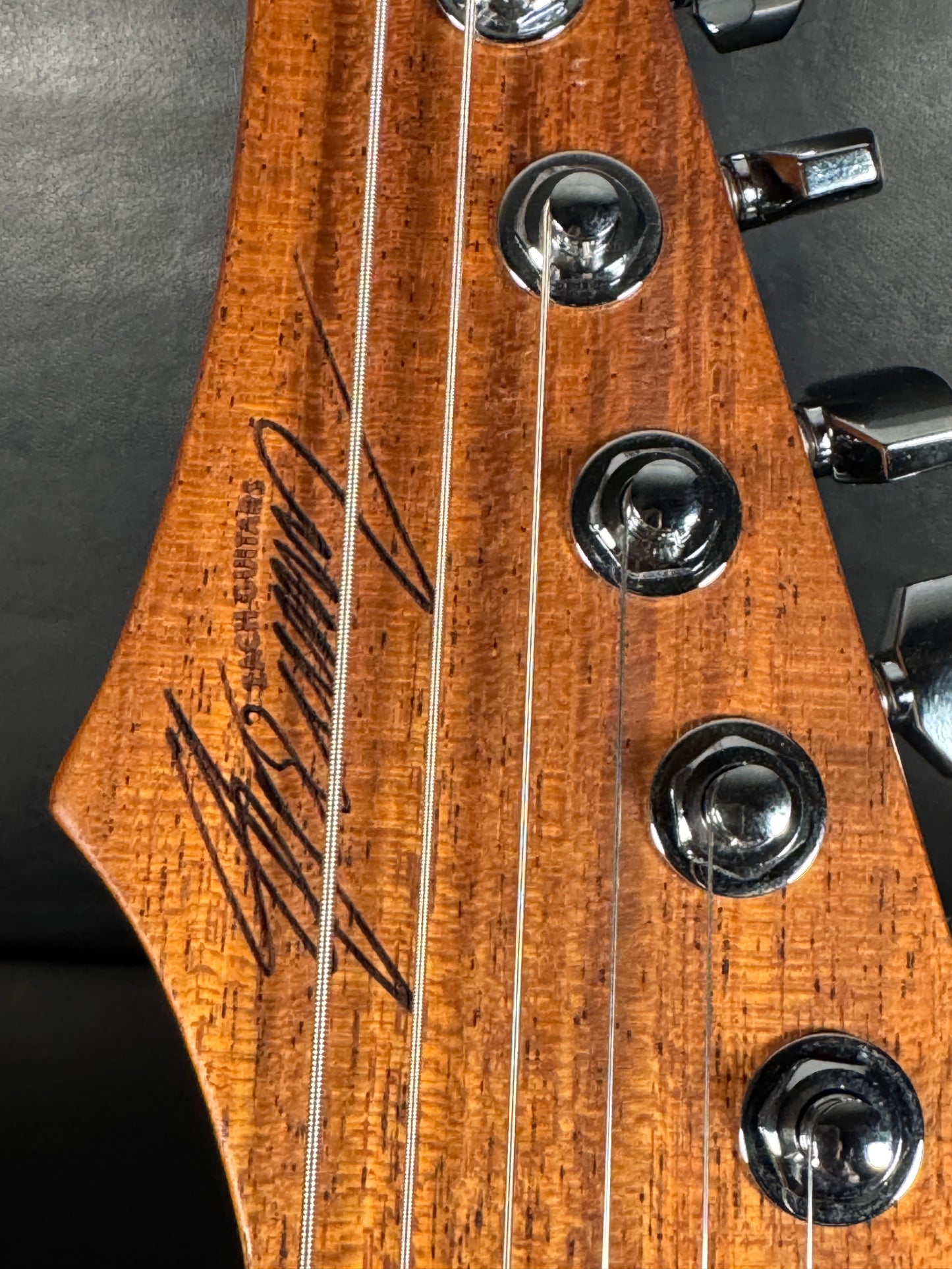Zach ST HH #0001 ( PRE-OWNED)