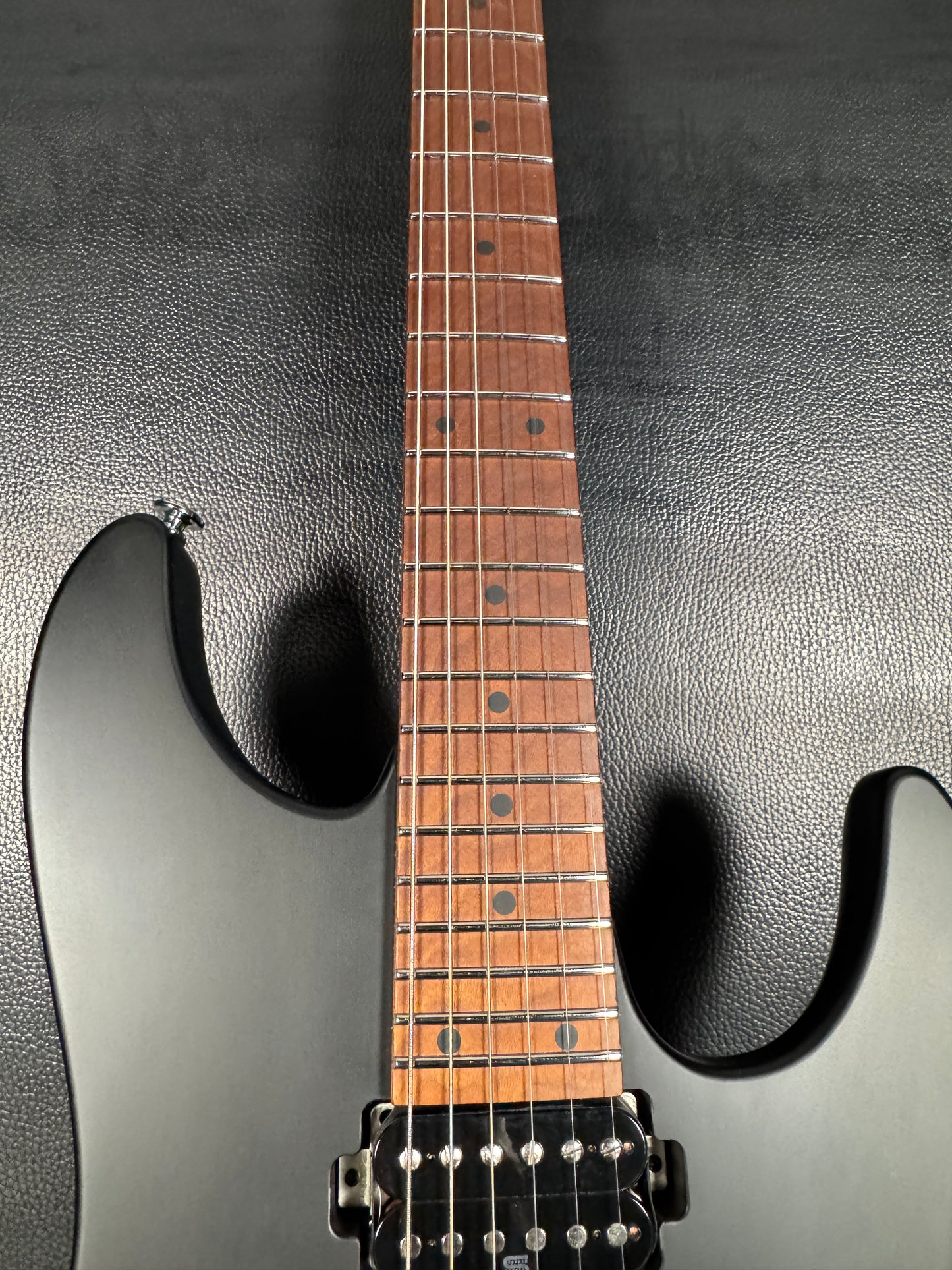 Ibanez Prestige AZ2402 Black (PRE-OWNED)