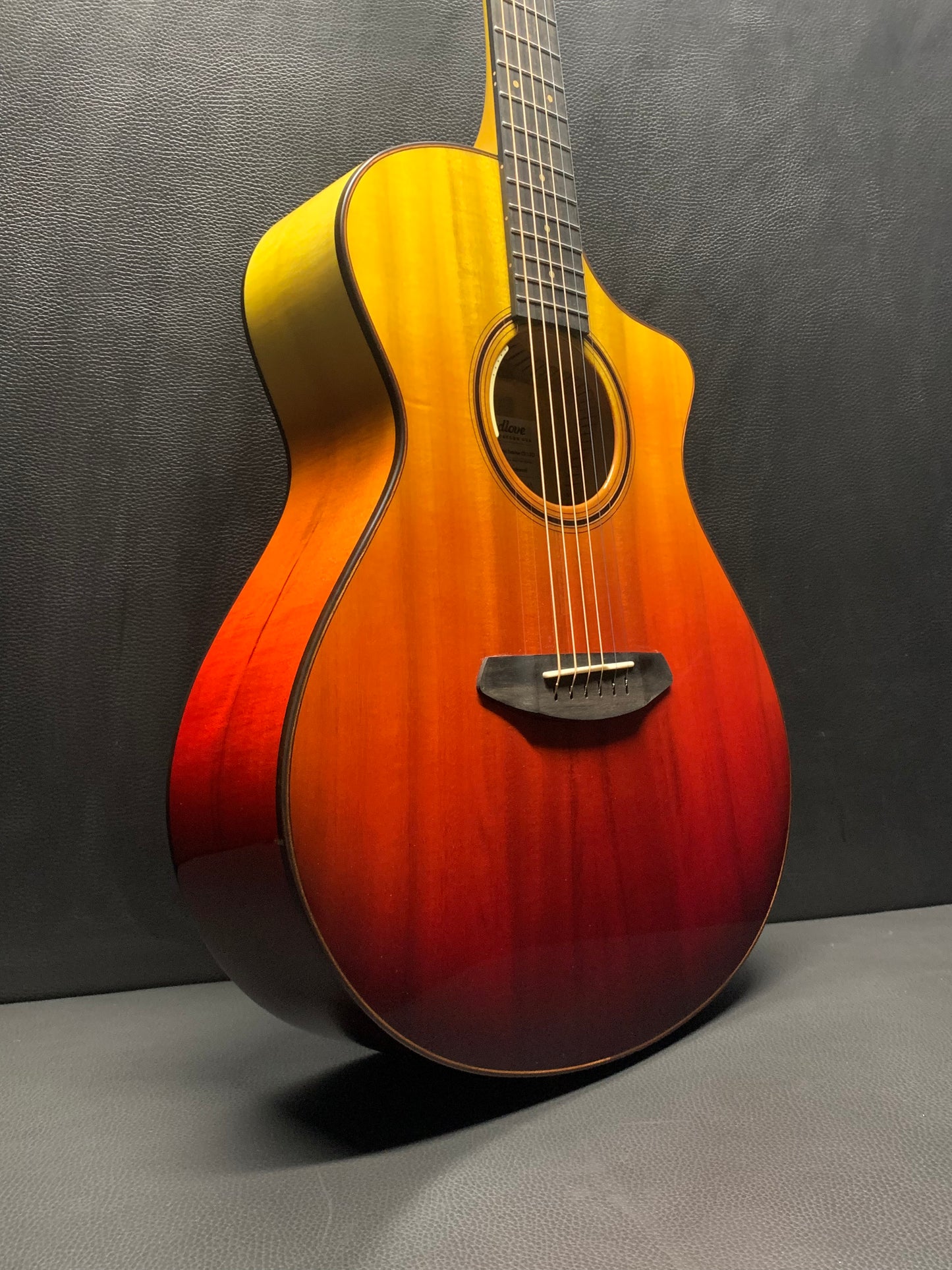 Breedlove Oregon Concert Tequila Sunrise CE LTD #28371