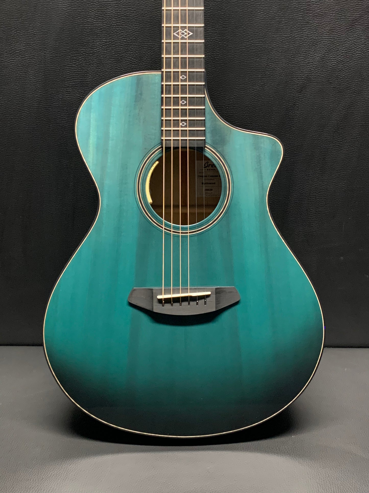 Breedlove Oregon Concert Mojito CE LTD #28628