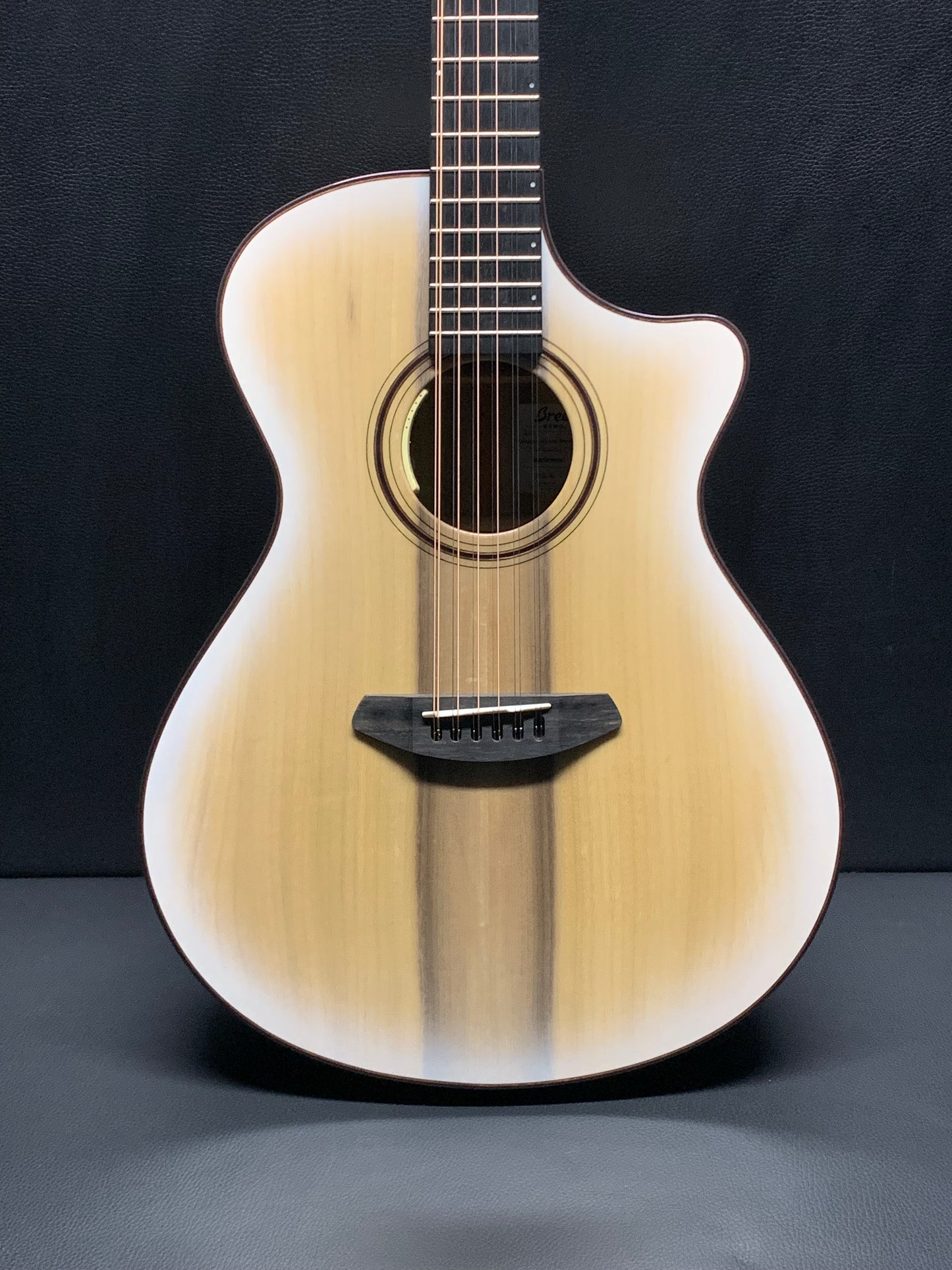 Breedlove Oregon Concerto White Sand 12 String CE LTD #28906