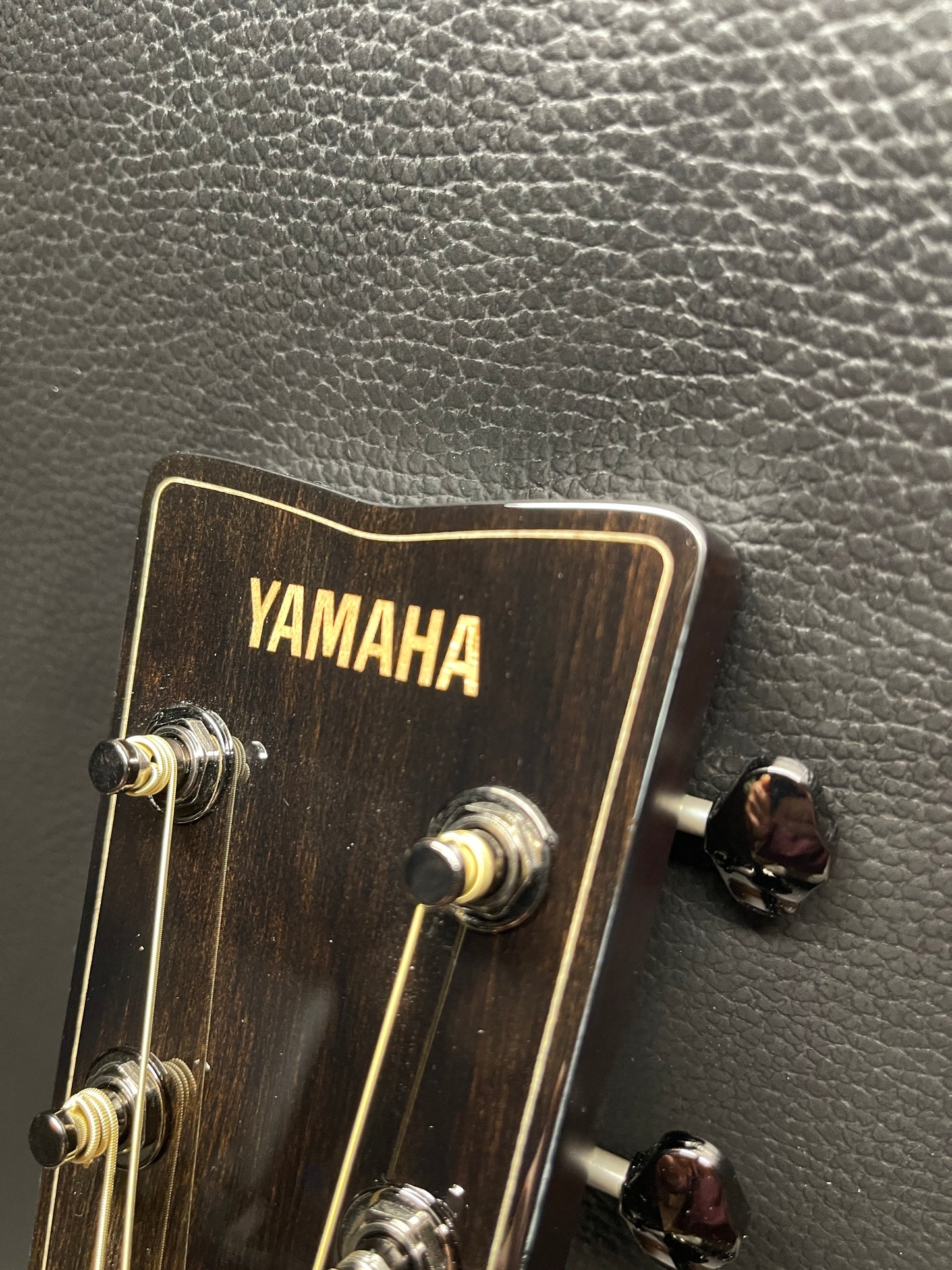 Yamaha FG9 R S/N: IJN065A