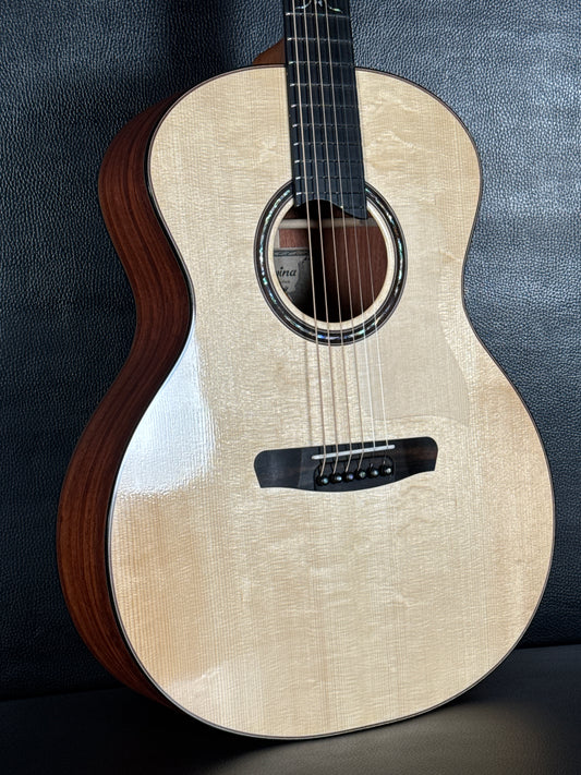 Dowina Merlot Vintage Series GA E DS #2304575 (PRE-OWNED)