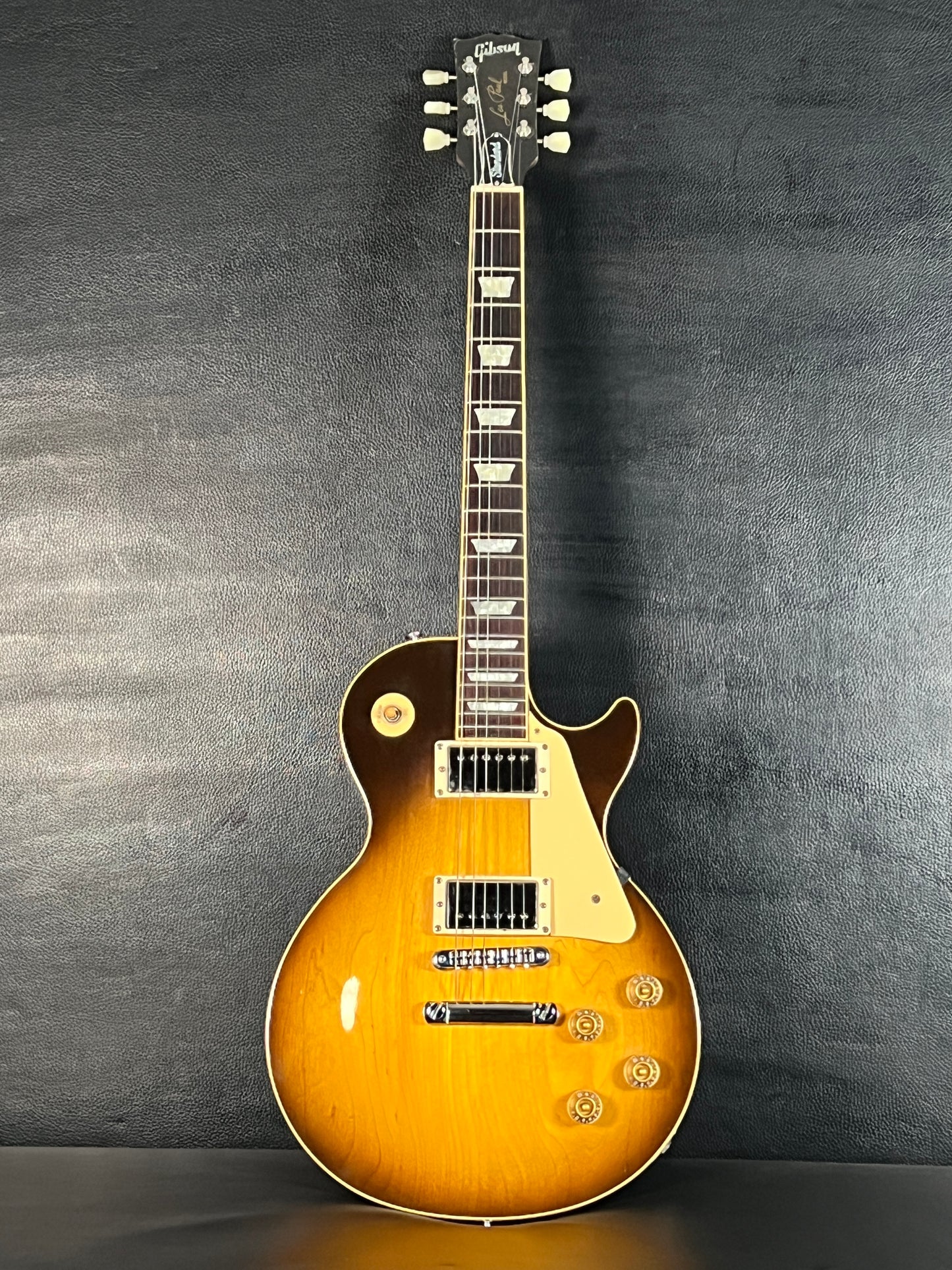 Gibson Les Paul Standard in Honey Burst 2001 (PRE-OWNED)