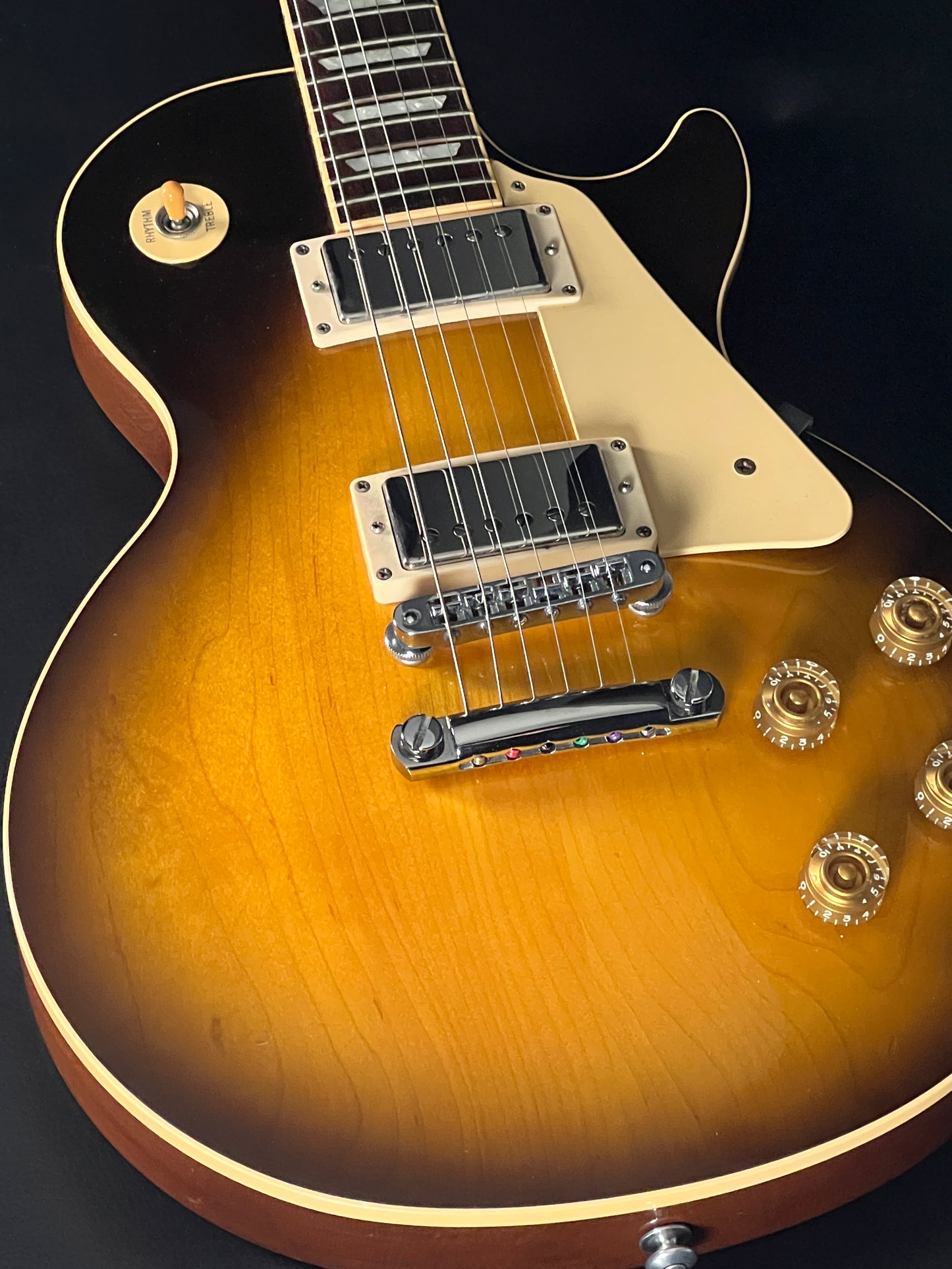 Gibson Les Paul Standard in Honey Burst 2001 (PRE-OWNED)
