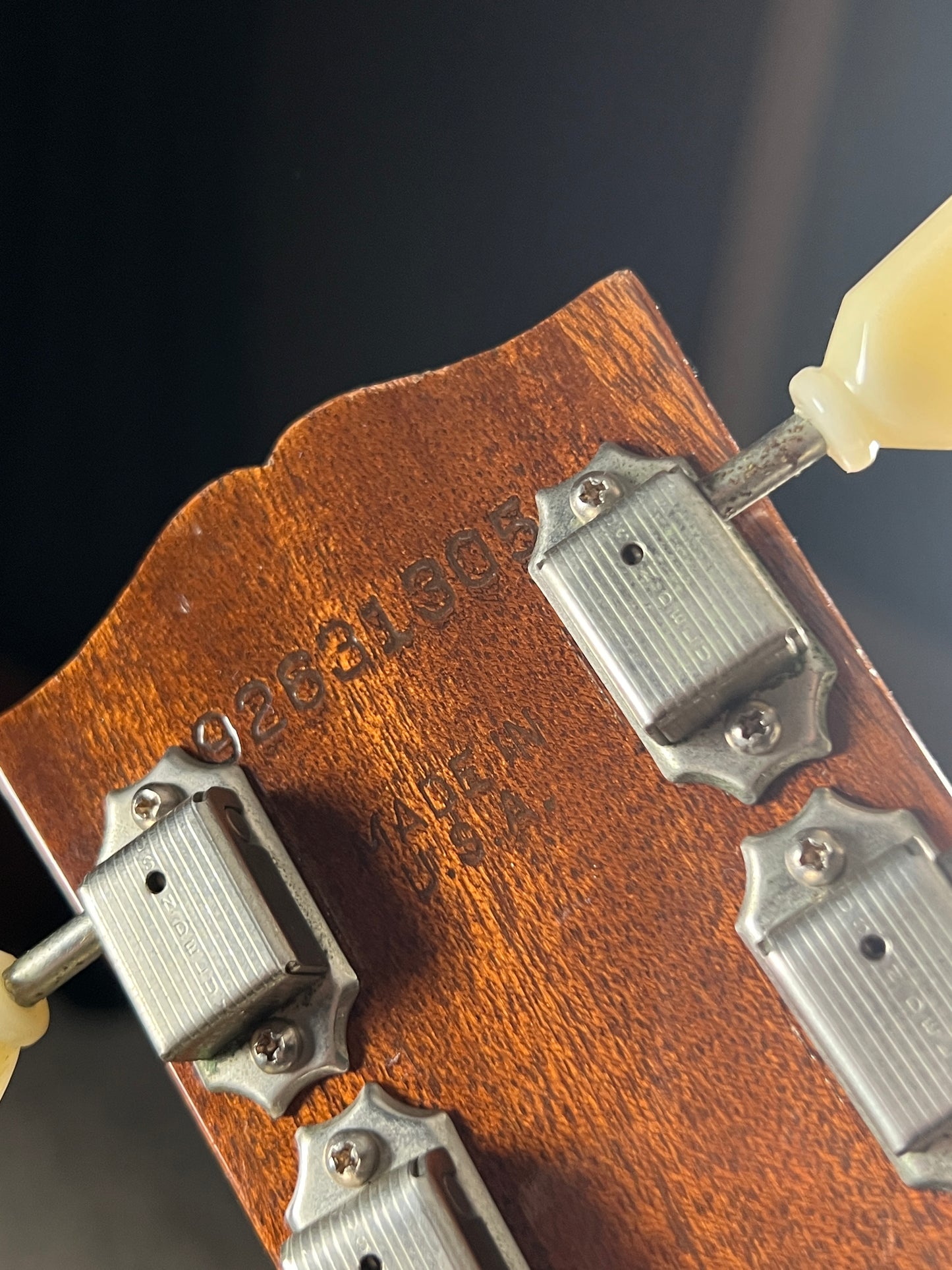 Gibson Les Paul Standard in Honey Burst 2001 (PRE-OWNED)