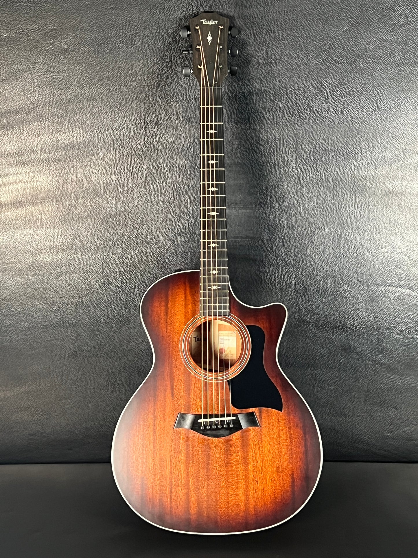 Taylor 324ce (PRE-OWNED)