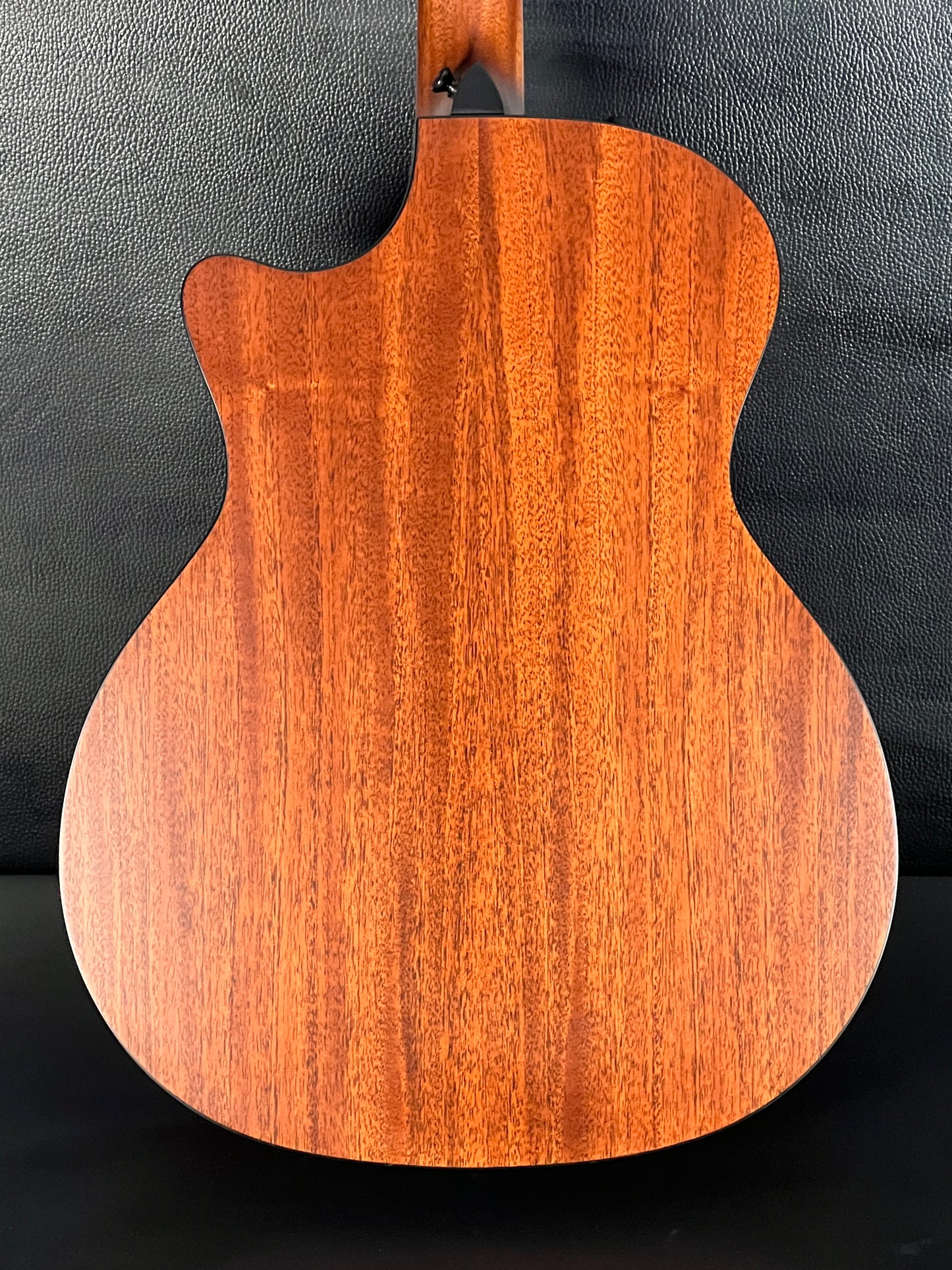 Taylor 324ce (PRE-OWNED)