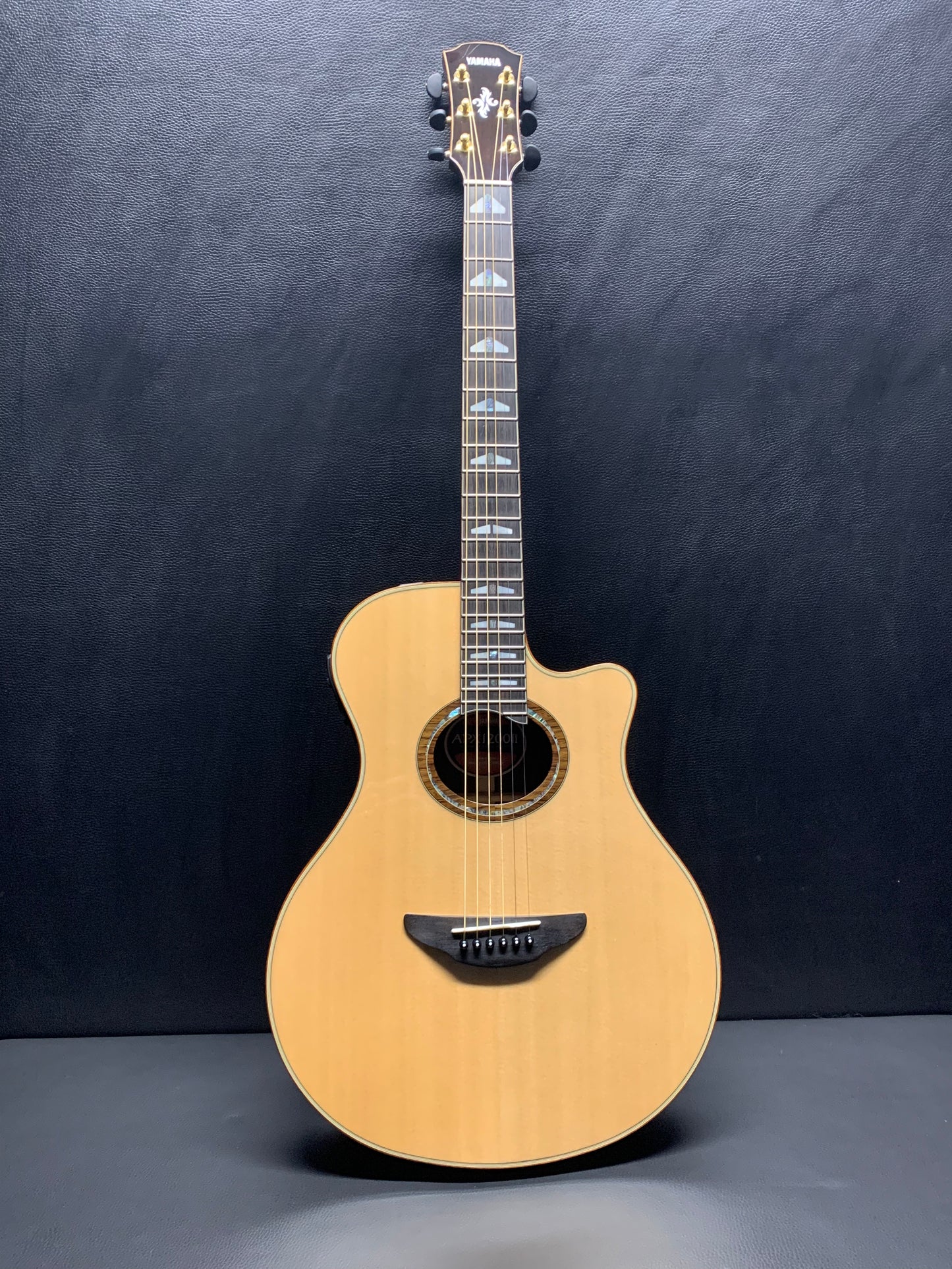 Yamaha APX1200II Natural Acoustic Guitar #IIY010467