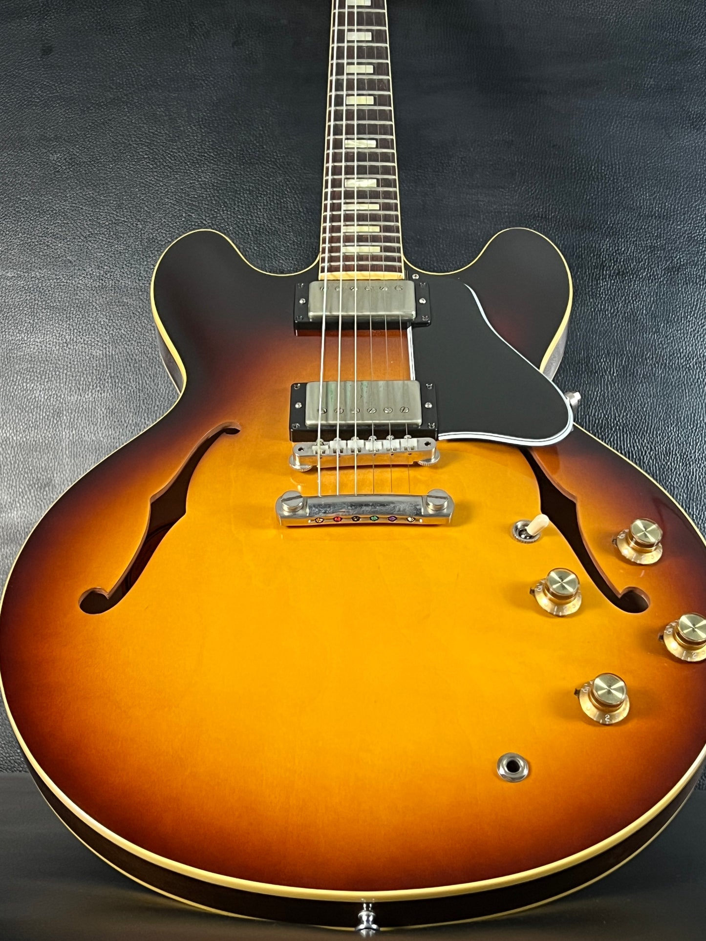 Gibson Memphis 1963 ES-335TD Reissue VOS 2016 Historic Burst (PRE-OWNED)