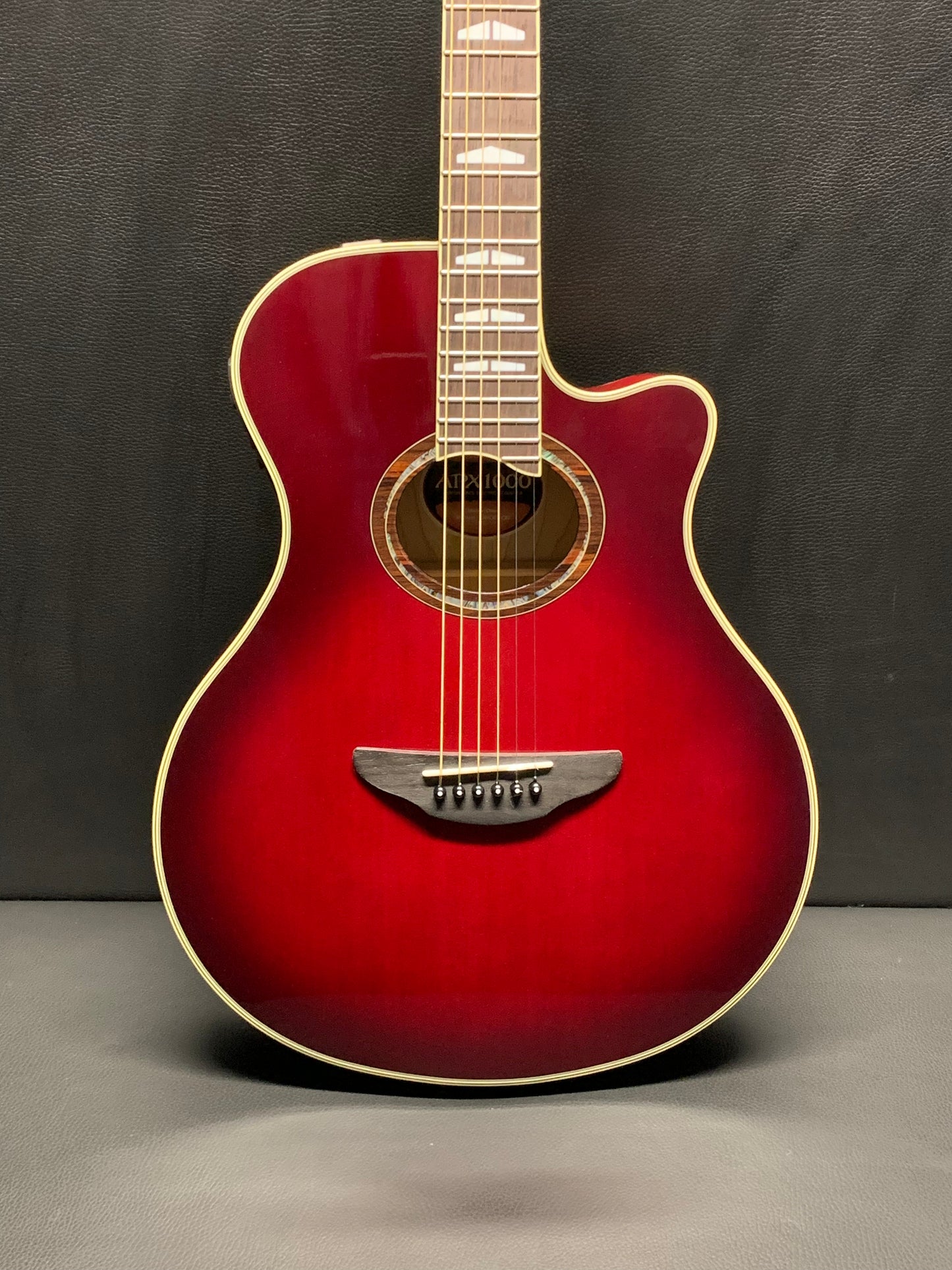 Yamaha APX1000 Crimson Red Burst Acoustic Guitar #IJK030571