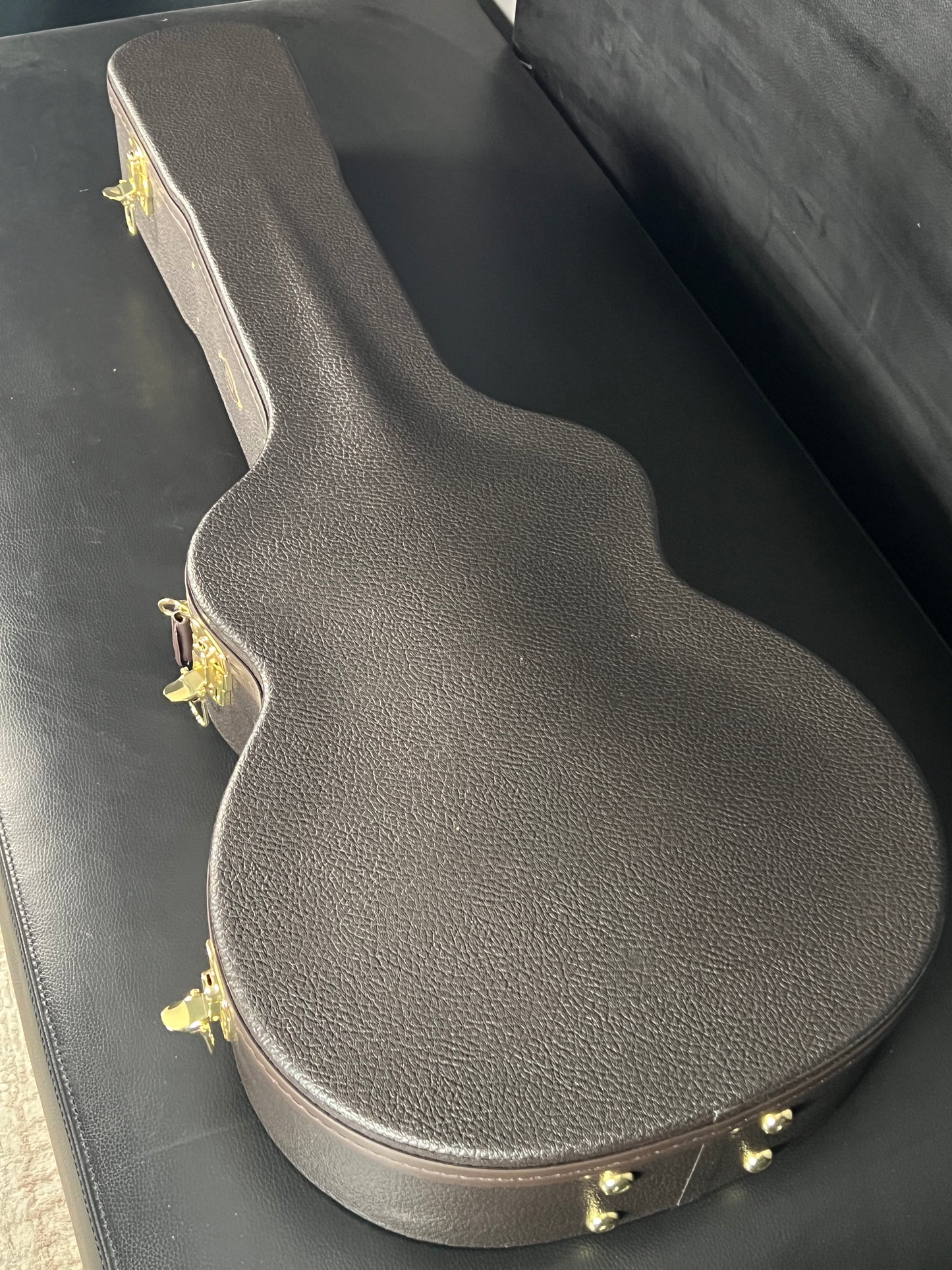 Taylor Special Edition 414ce 2024 (PRE-OWNED)