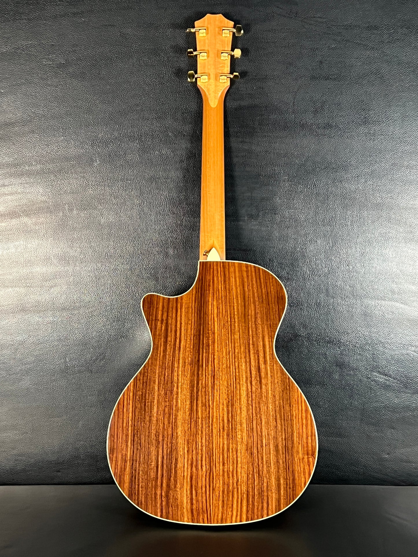 Taylor Special Edition 414ce 2024 (PRE-OWNED)