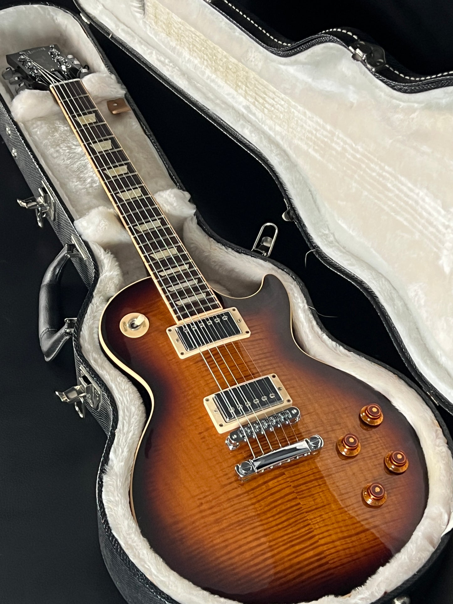 Gibson Les Paul Standard Bourbon Burst 2011  (PRE-OWNED)