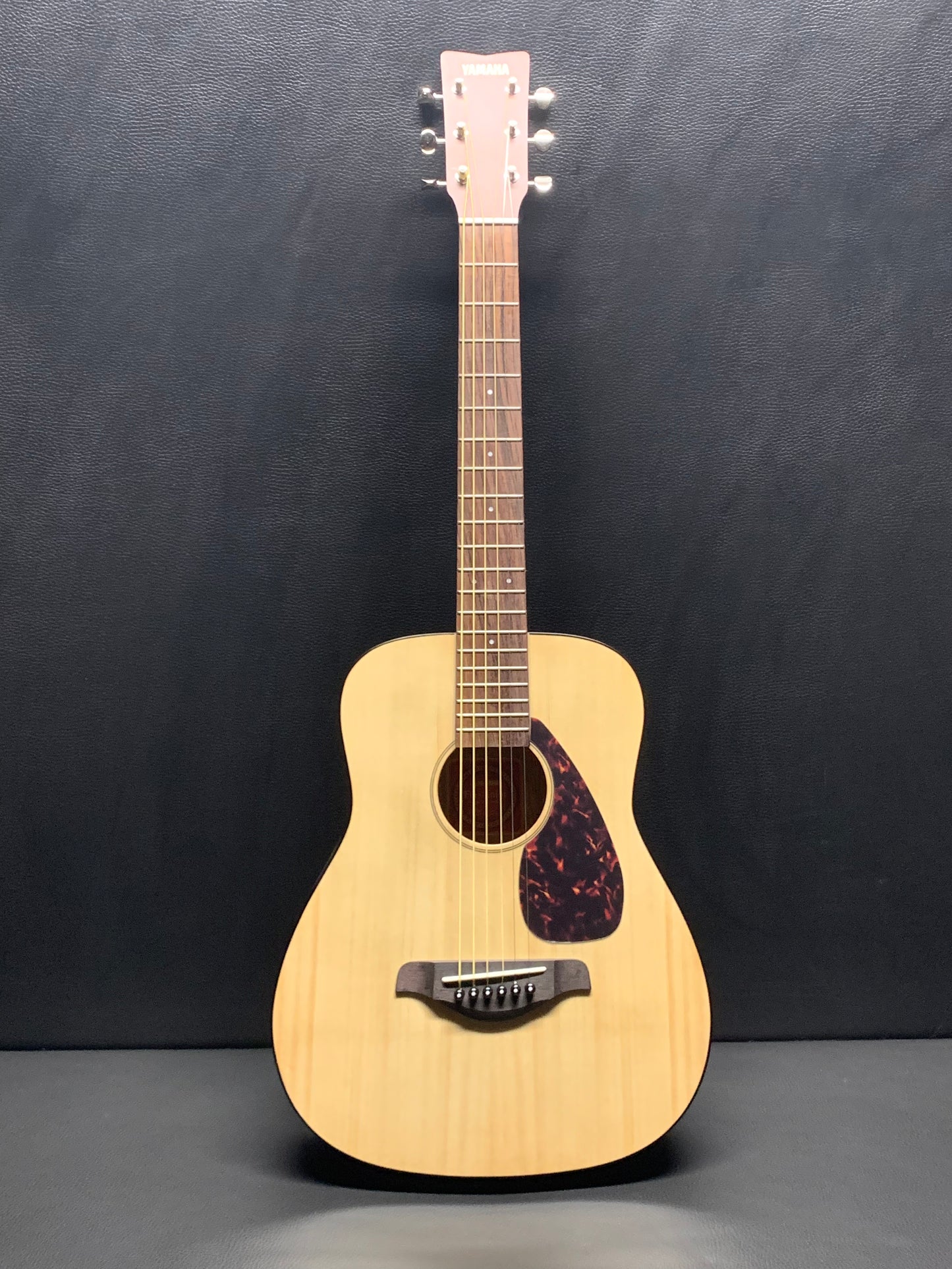 Yamaha JR2 Compact Acoustic Guitar