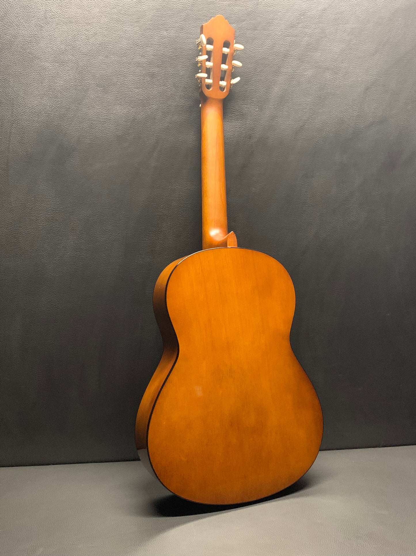 Yamaha C40 Classical Guitar