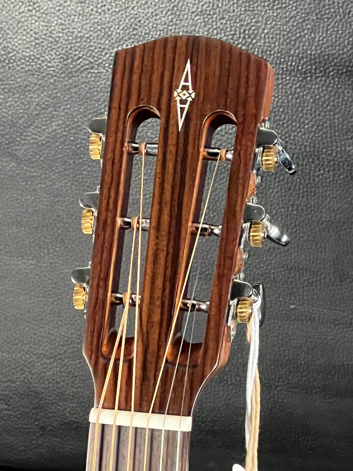 Alvarez AP66e Shadowburst #592