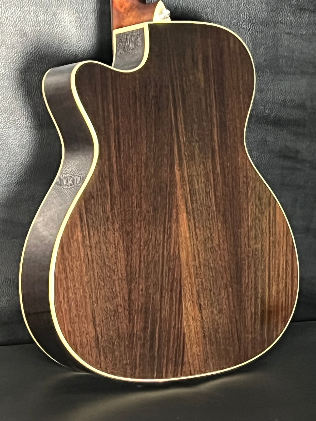 Alvarez AF70CE Shadowburst #657