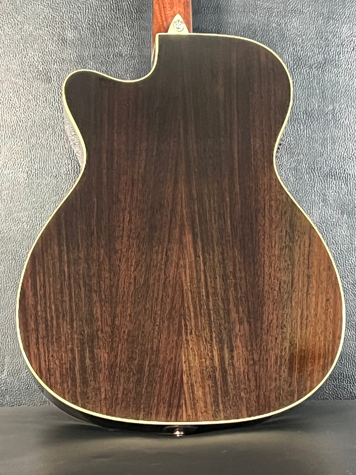 Alvarez AF70CE Shadowburst #657