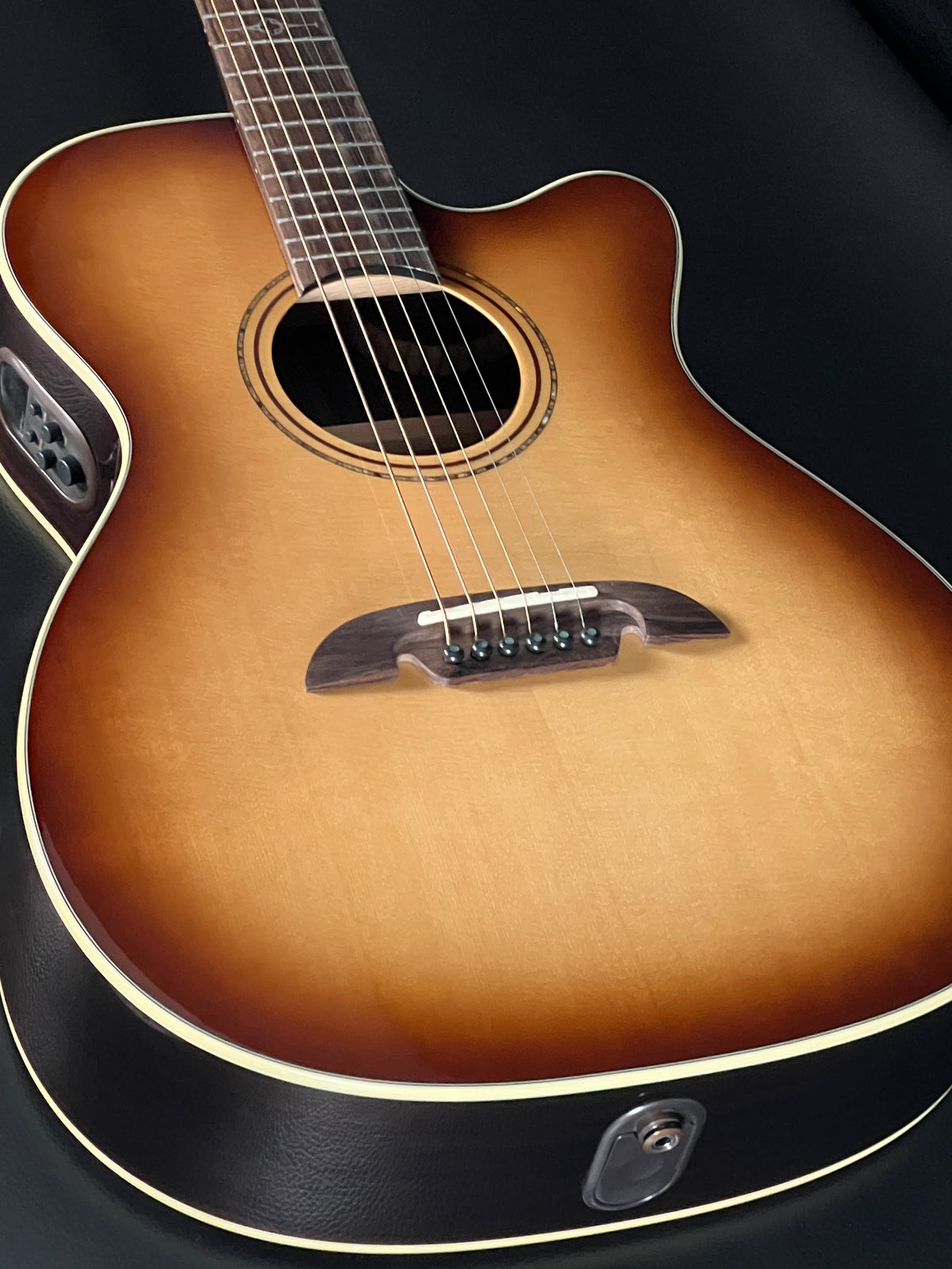 Alvarez AF70CE Shadowburst #657