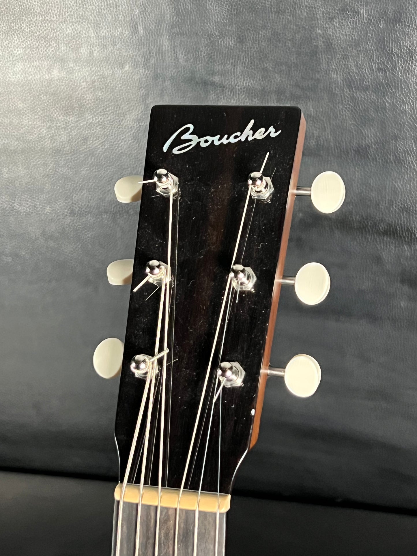 Boucher LE-SG-131 (PRE-OWNED)