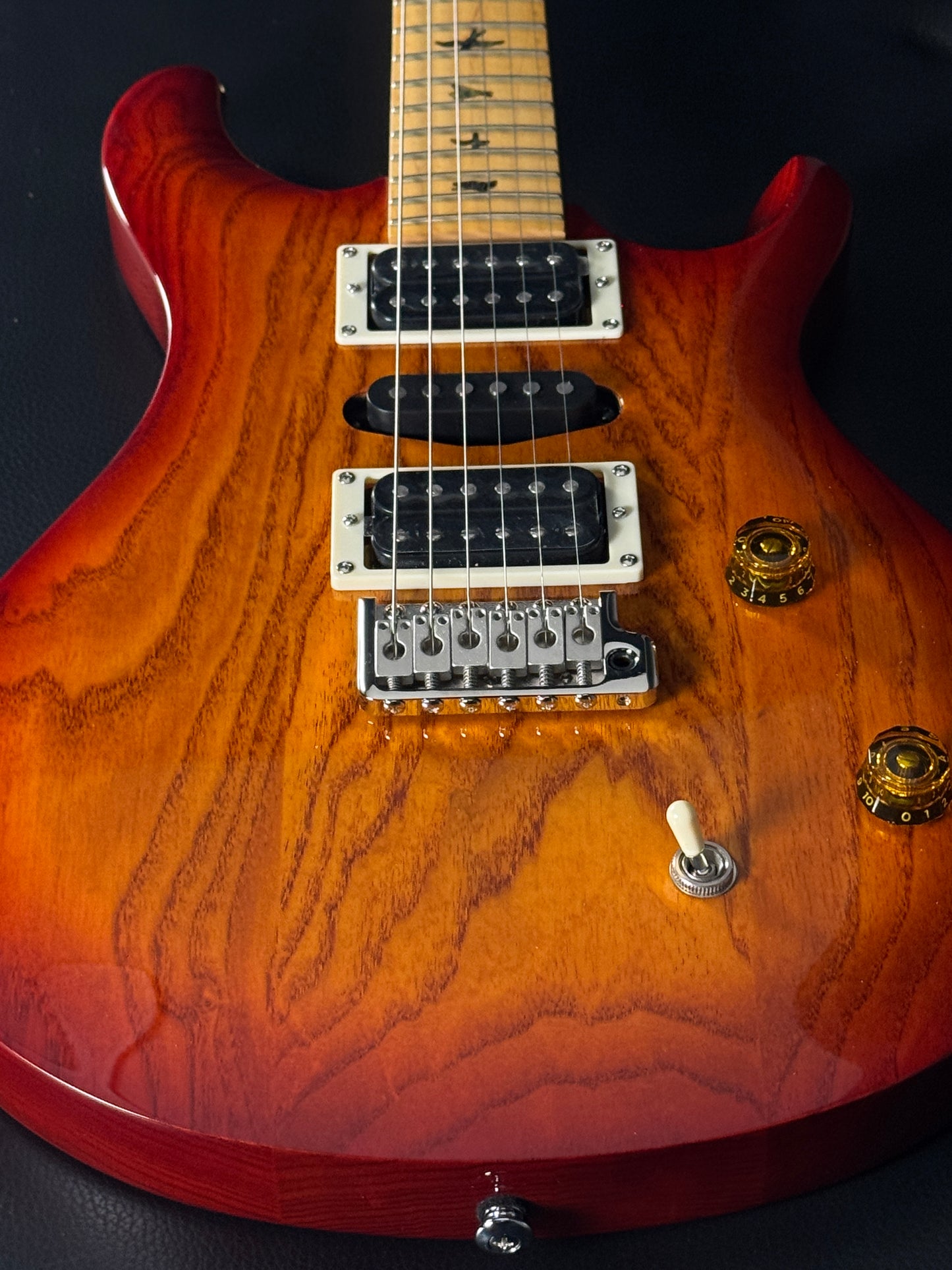 PRS SE Swamp Ash Special Electric Guitar Vintage Sunburst