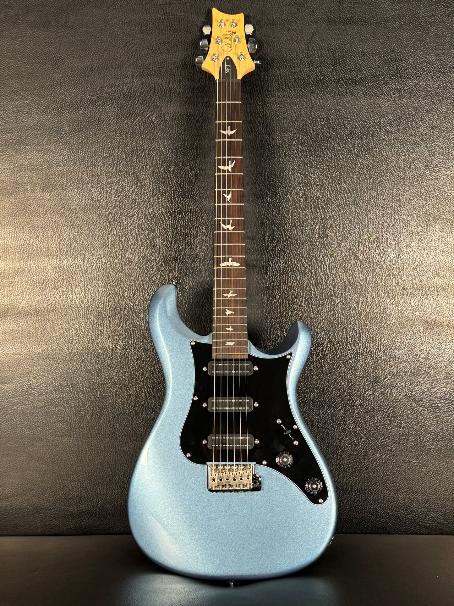 PRS SE NF3 Rosewood Fingerboard Ice Blue Metallic