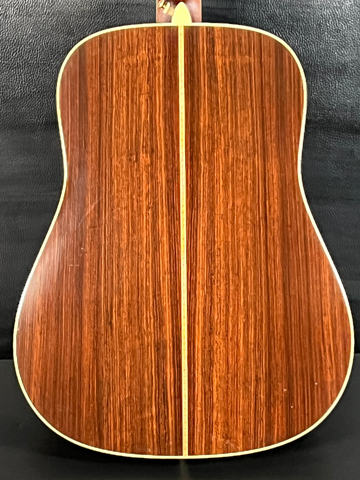 Martin D-42 (PRE-OWNED)
