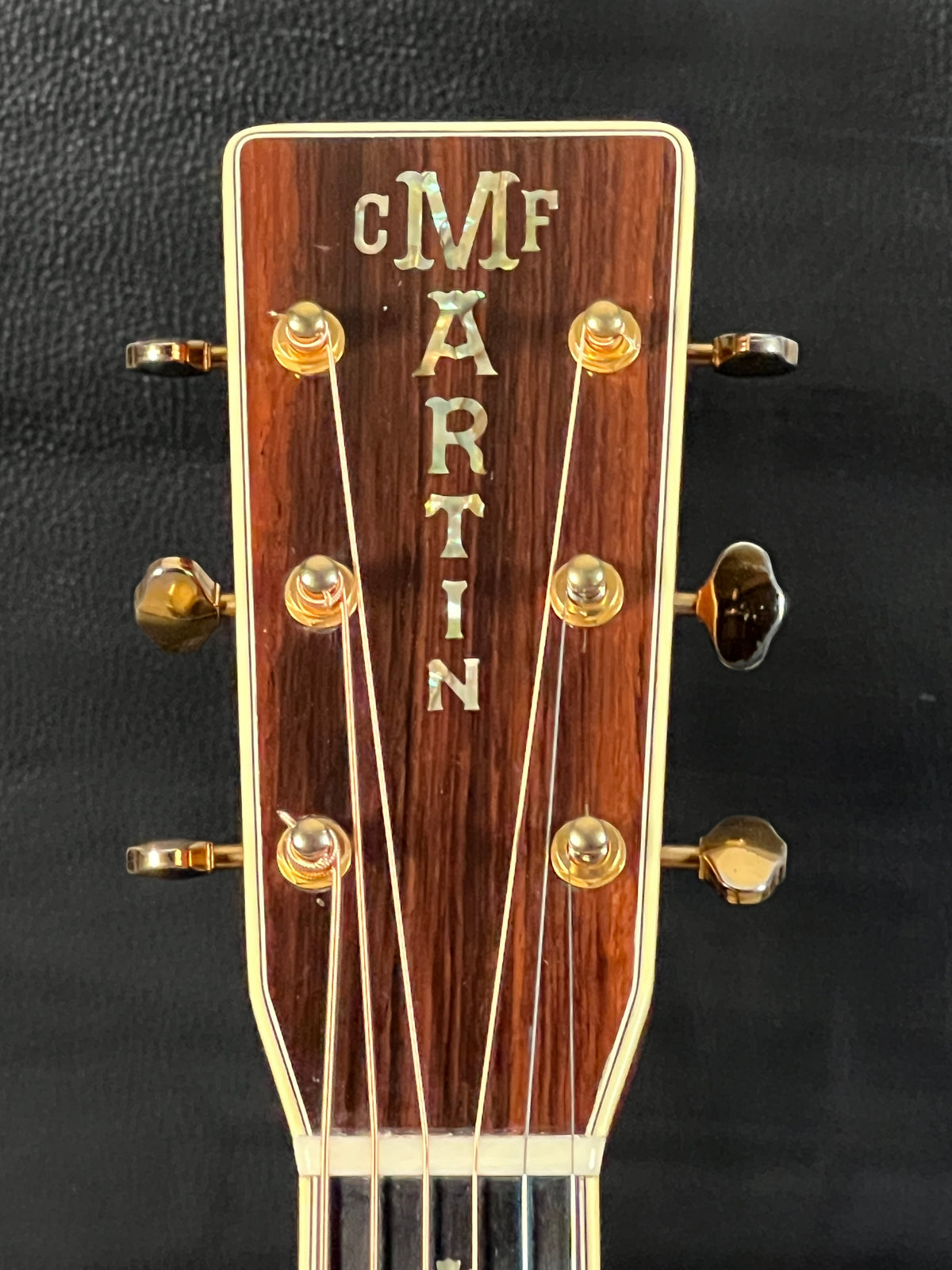 Martin D-42 (PRE-OWNED)