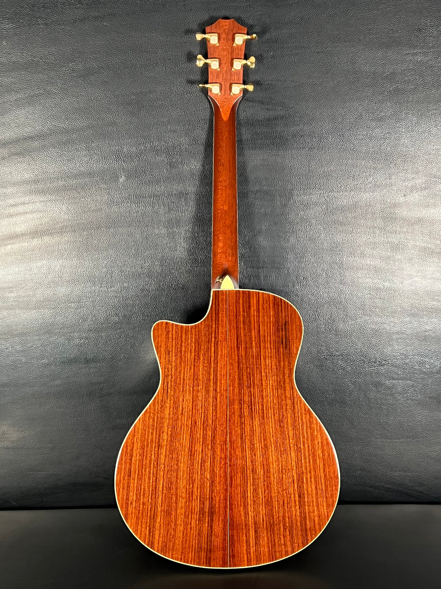 Taylor 916CE 2008 (PRE-OWNED)