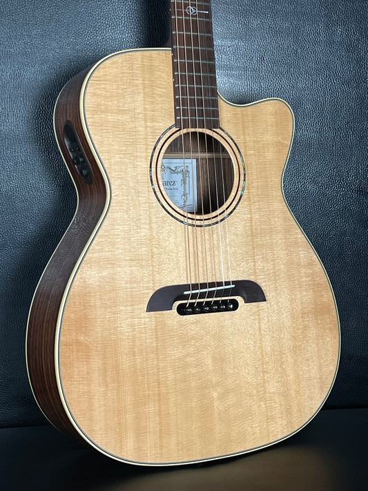 Alvarez Yairi FY70CE #75683