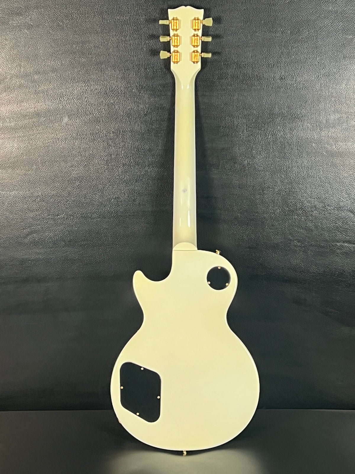Gibson Les Paul Studio Alpine White with Gold Hardware (PRE-OWNED)
