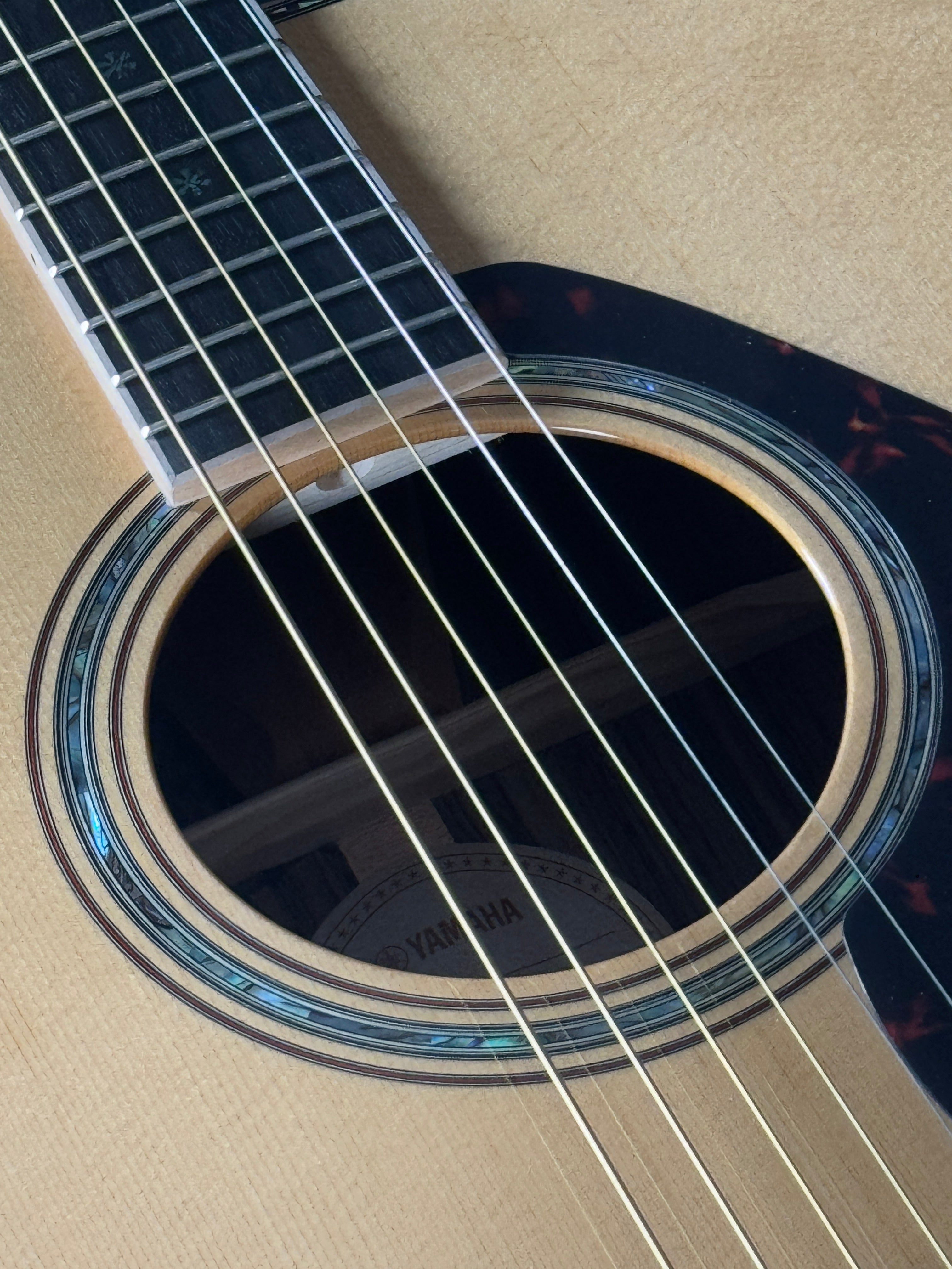 Yamaha LJ 56 Custom #IJP0498 – Guitar HAUS