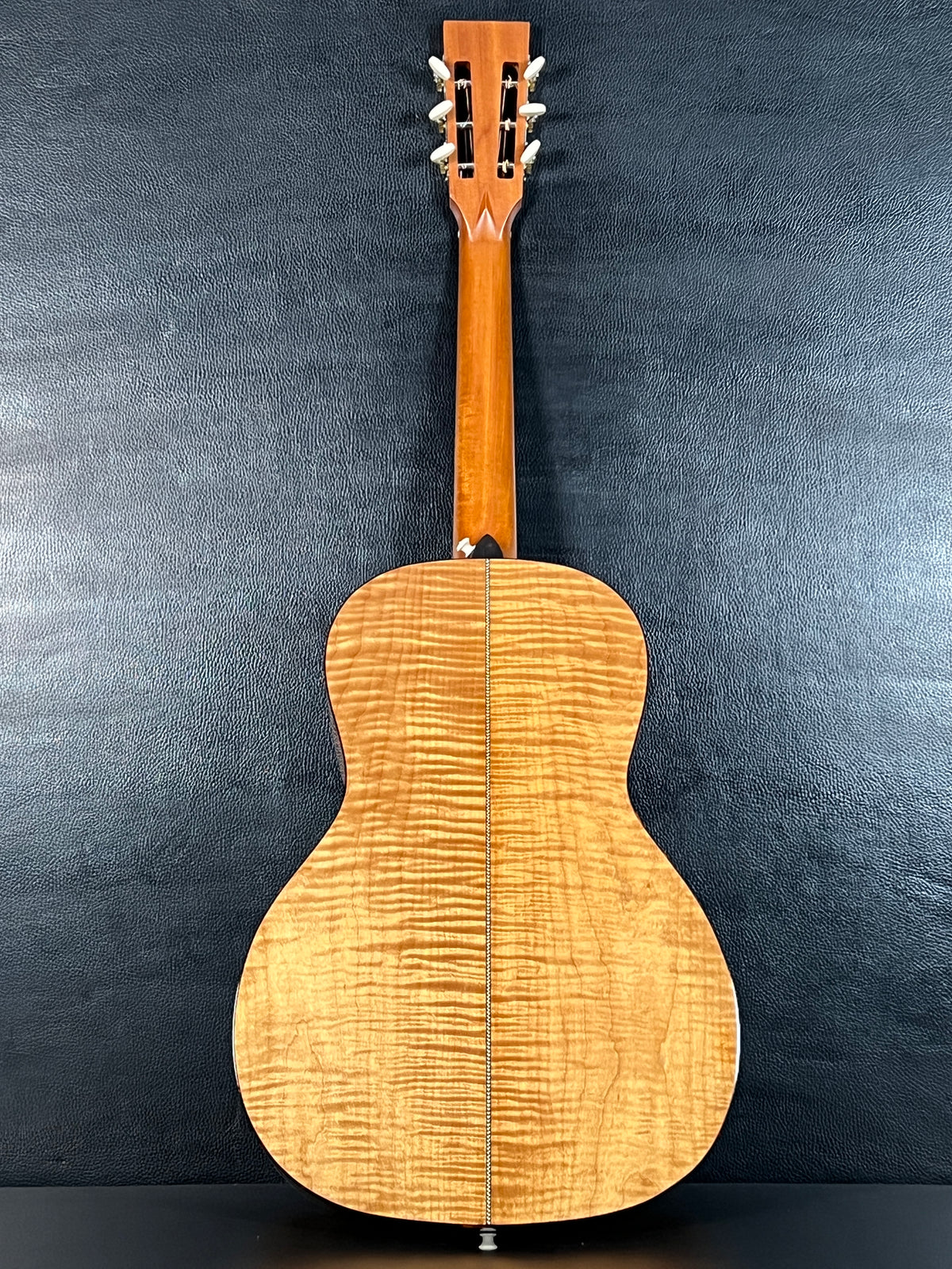 Claude Boucher OO 12 Fret Curly Maple #3176